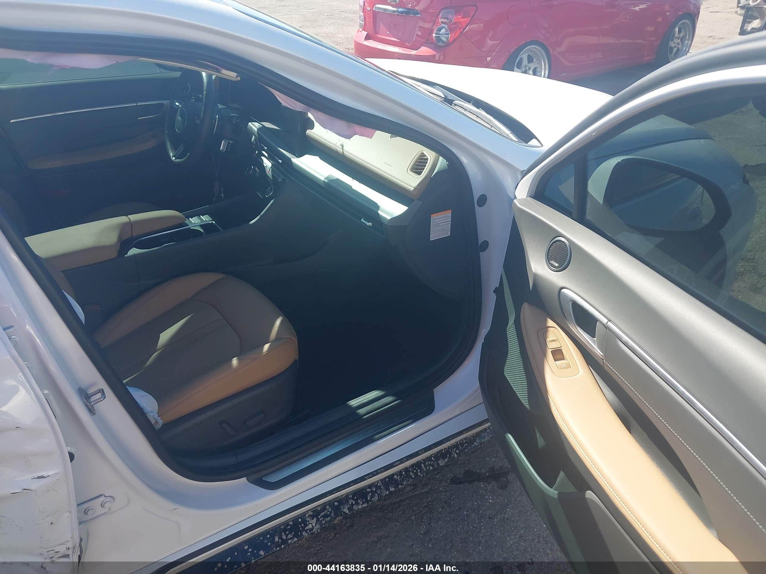 HYUNDAI SONATA image 5