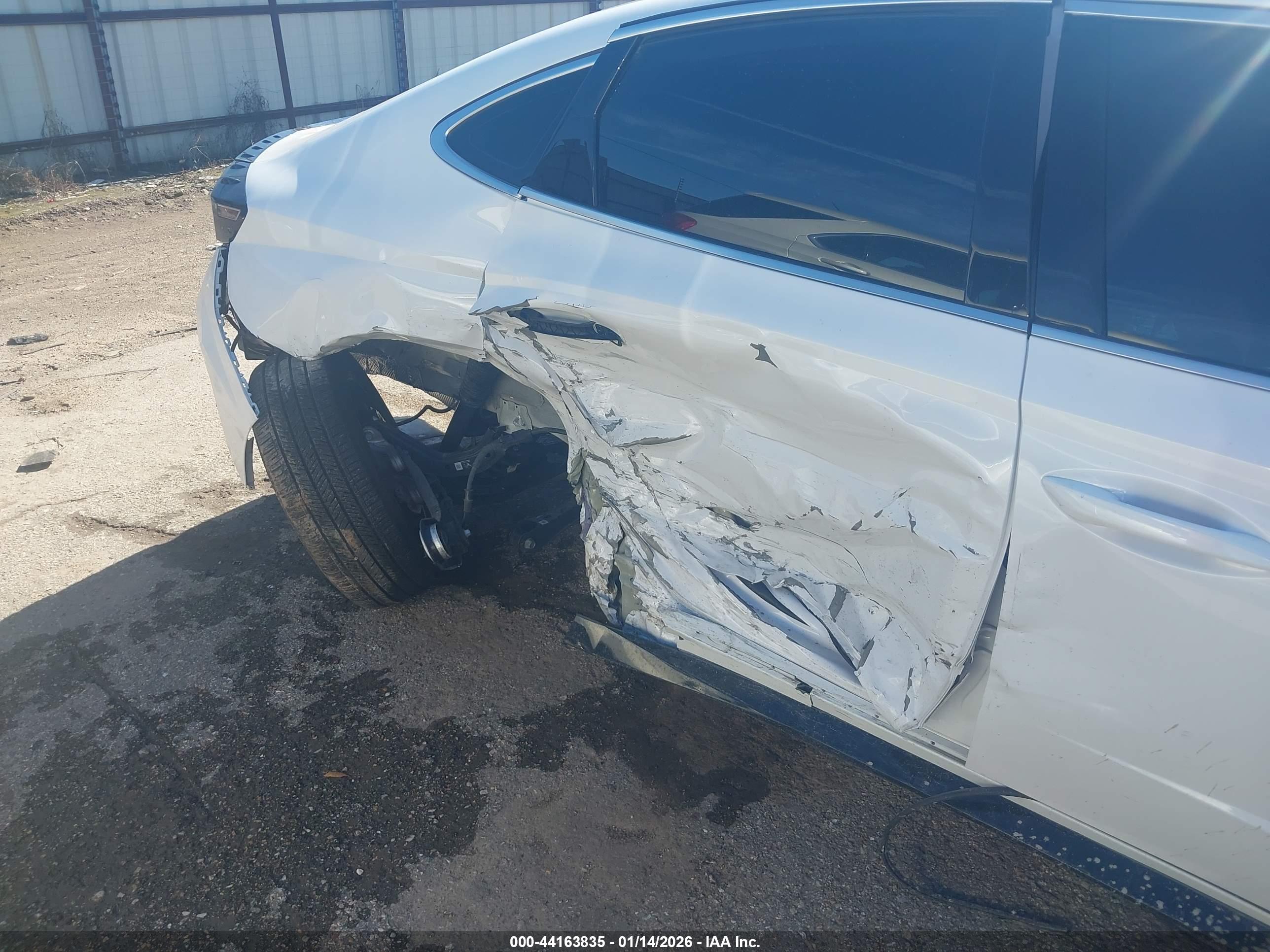 HYUNDAI SONATA image 6