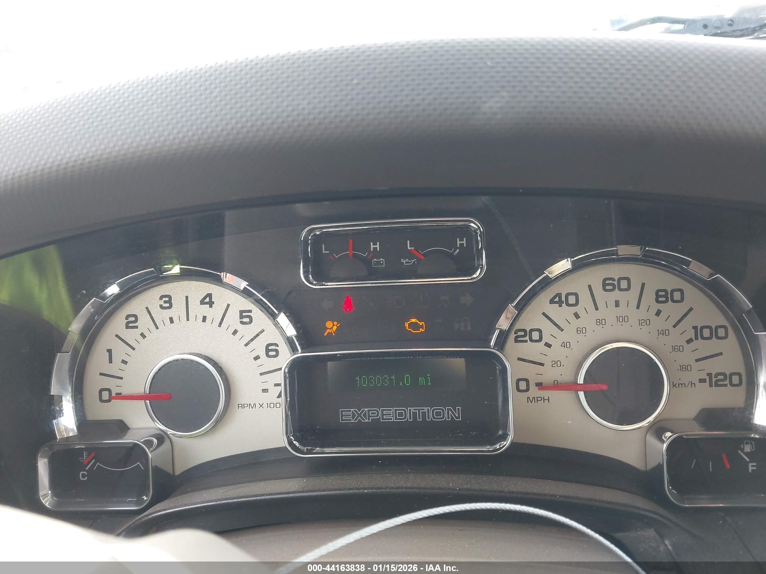 FORD EXPEDITION image 7