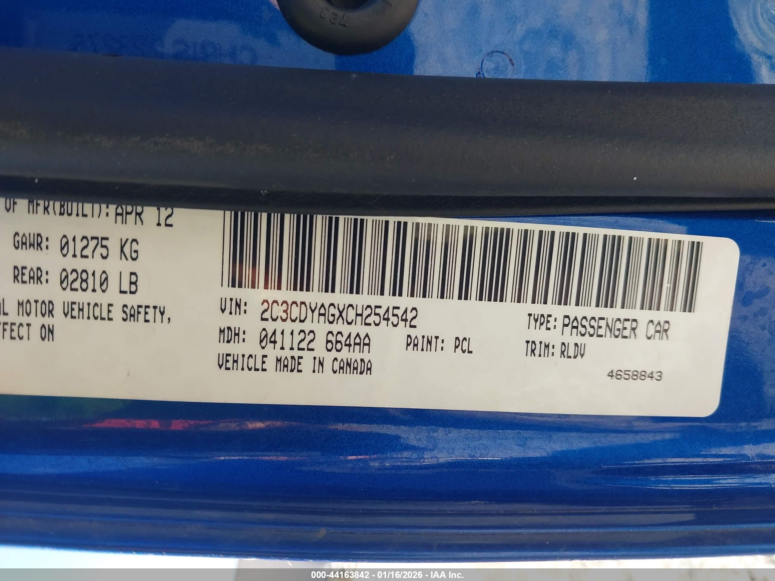 DODGE CHALLENGER image 9