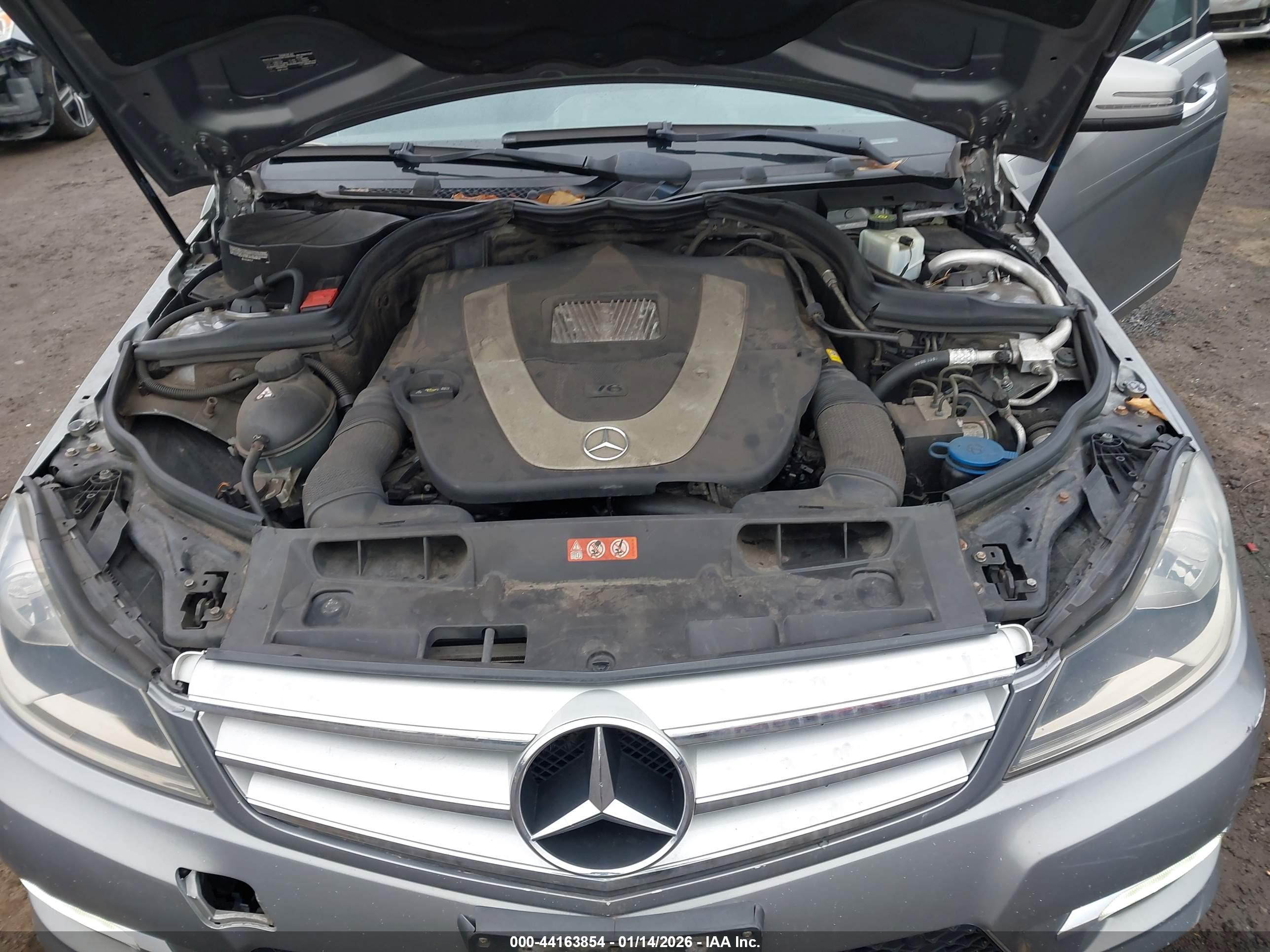 MERCEDES-BENZ C image 10