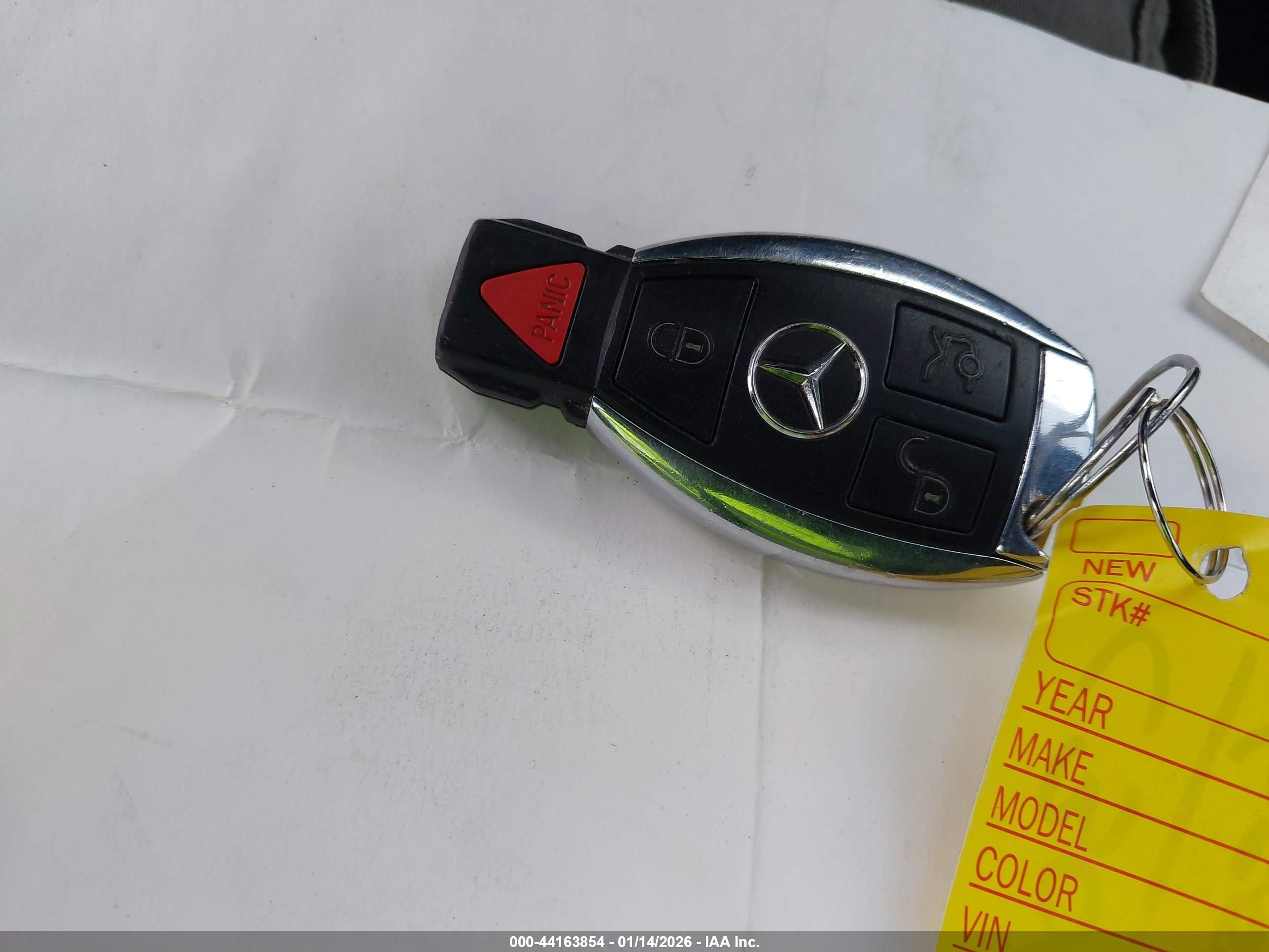 MERCEDES-BENZ C image 11