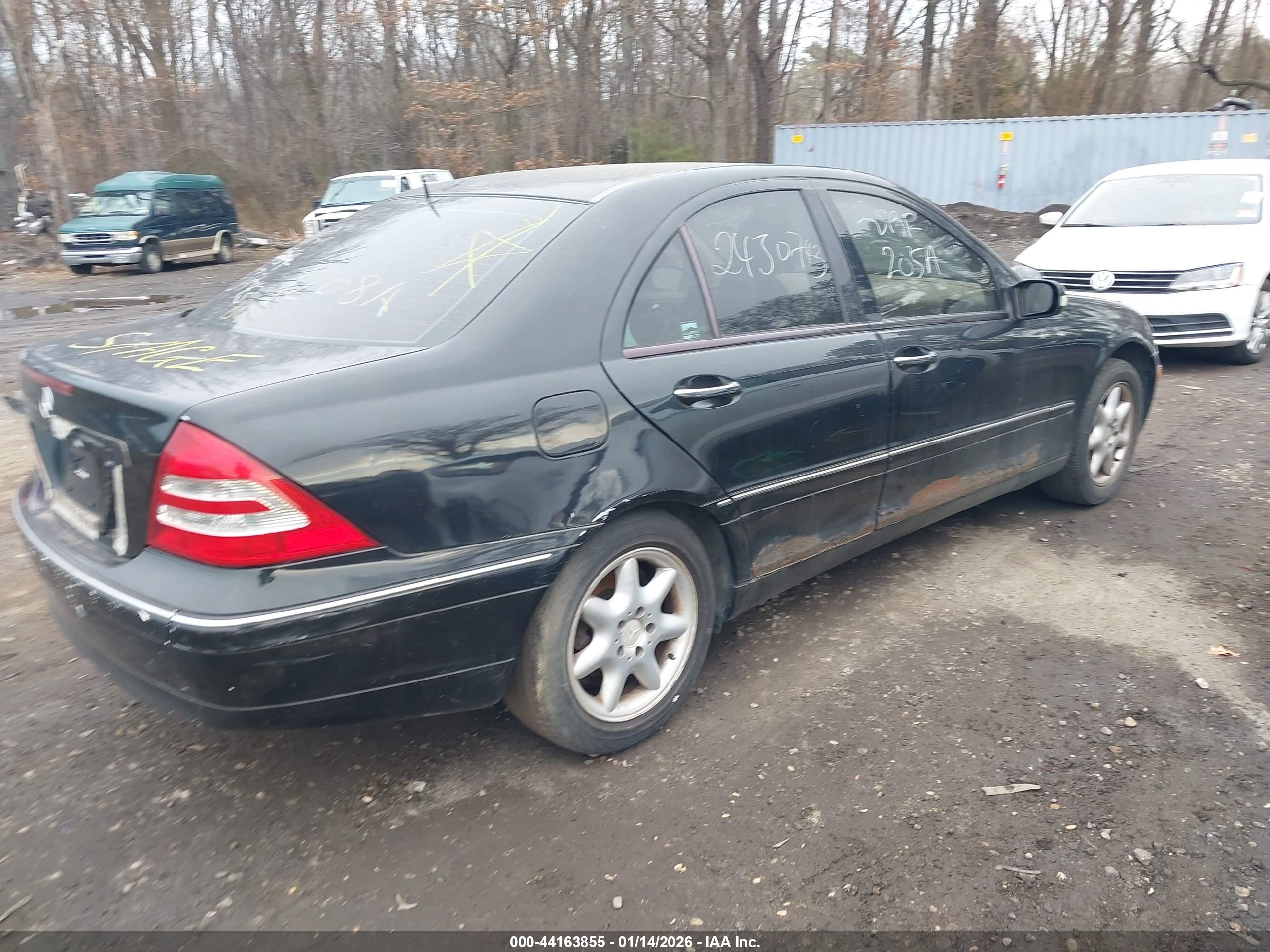 MERCEDES-BENZ C image 4