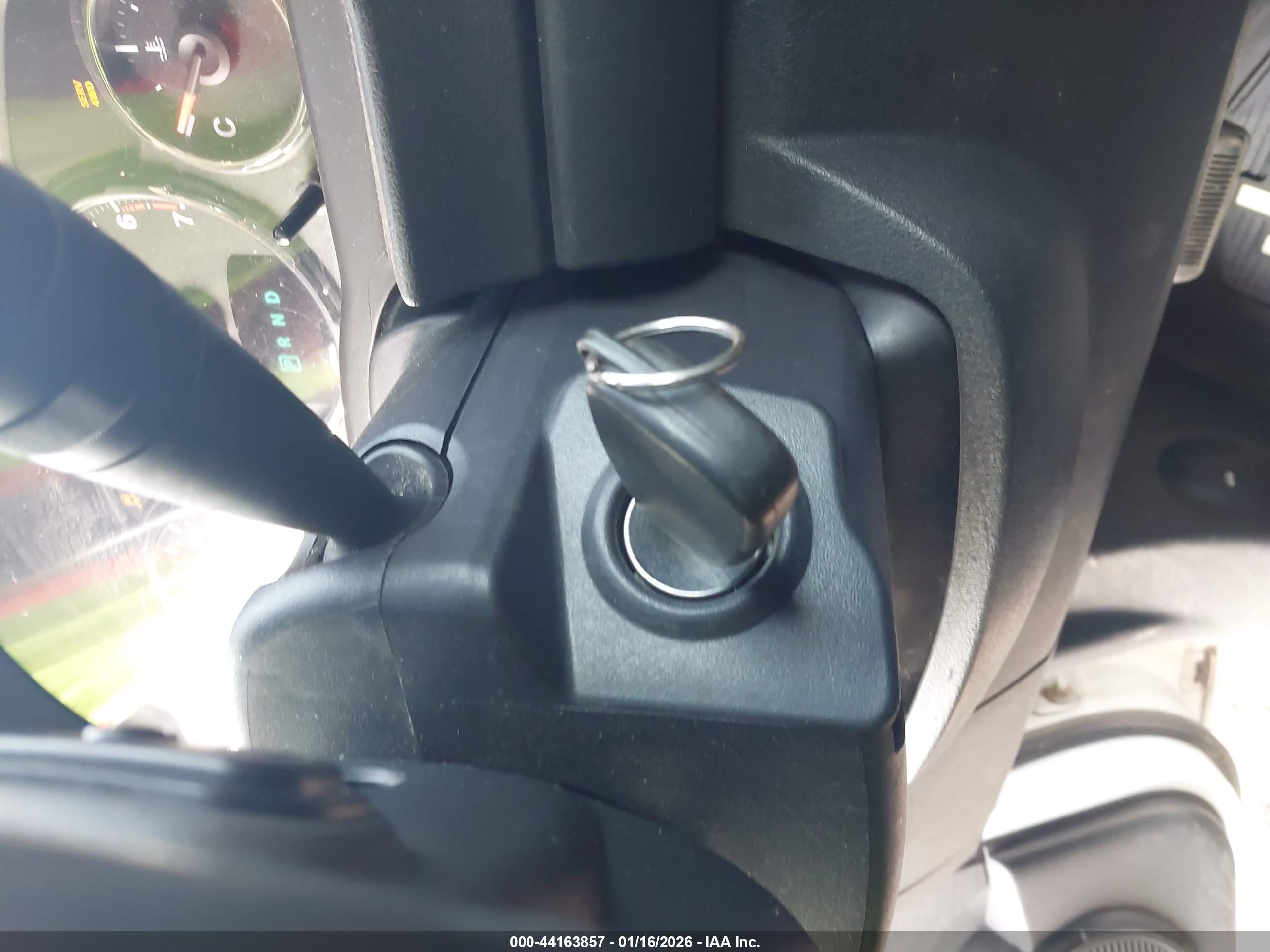 JEEP LIBERTY image 11