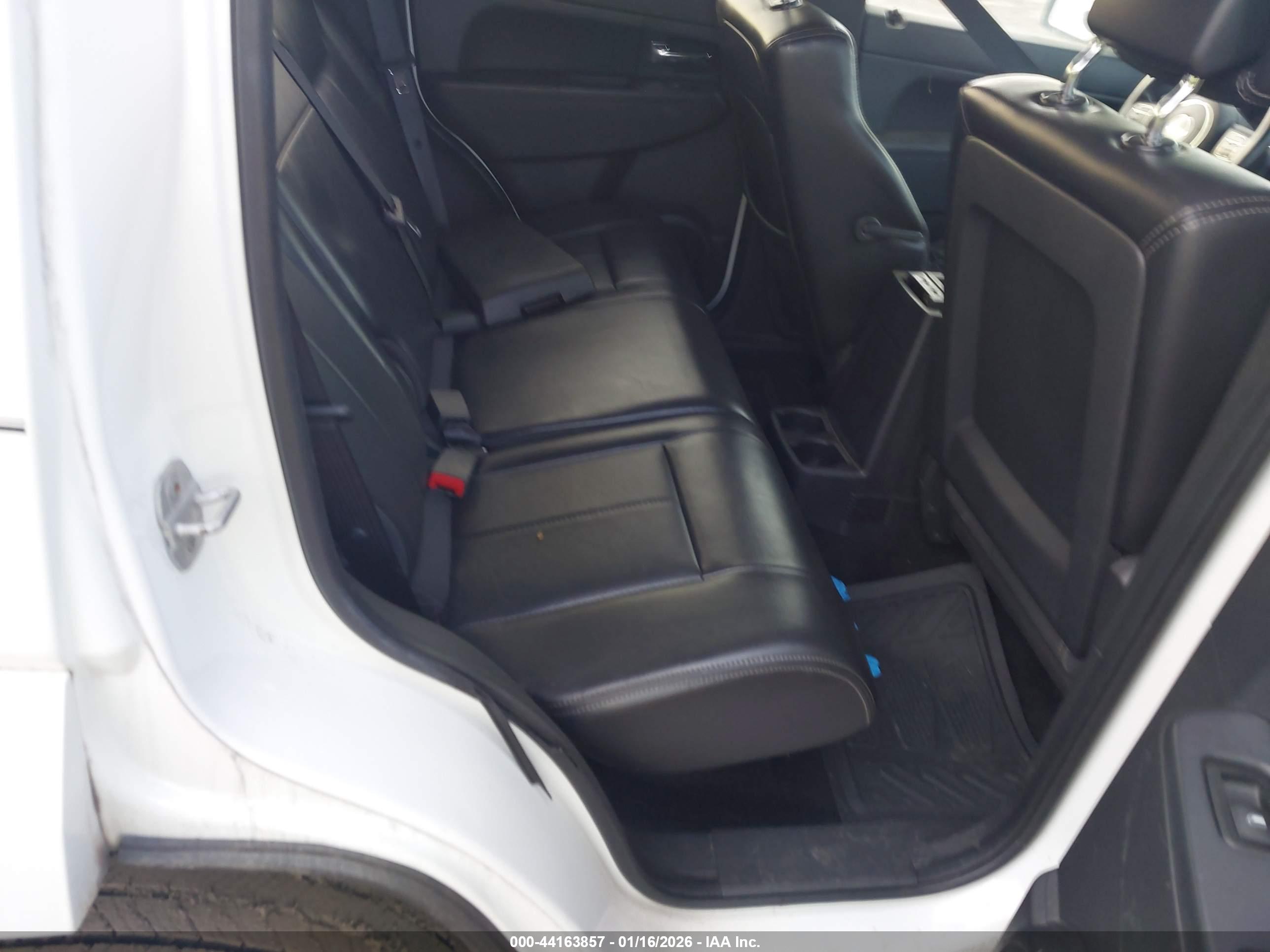 JEEP LIBERTY image 8