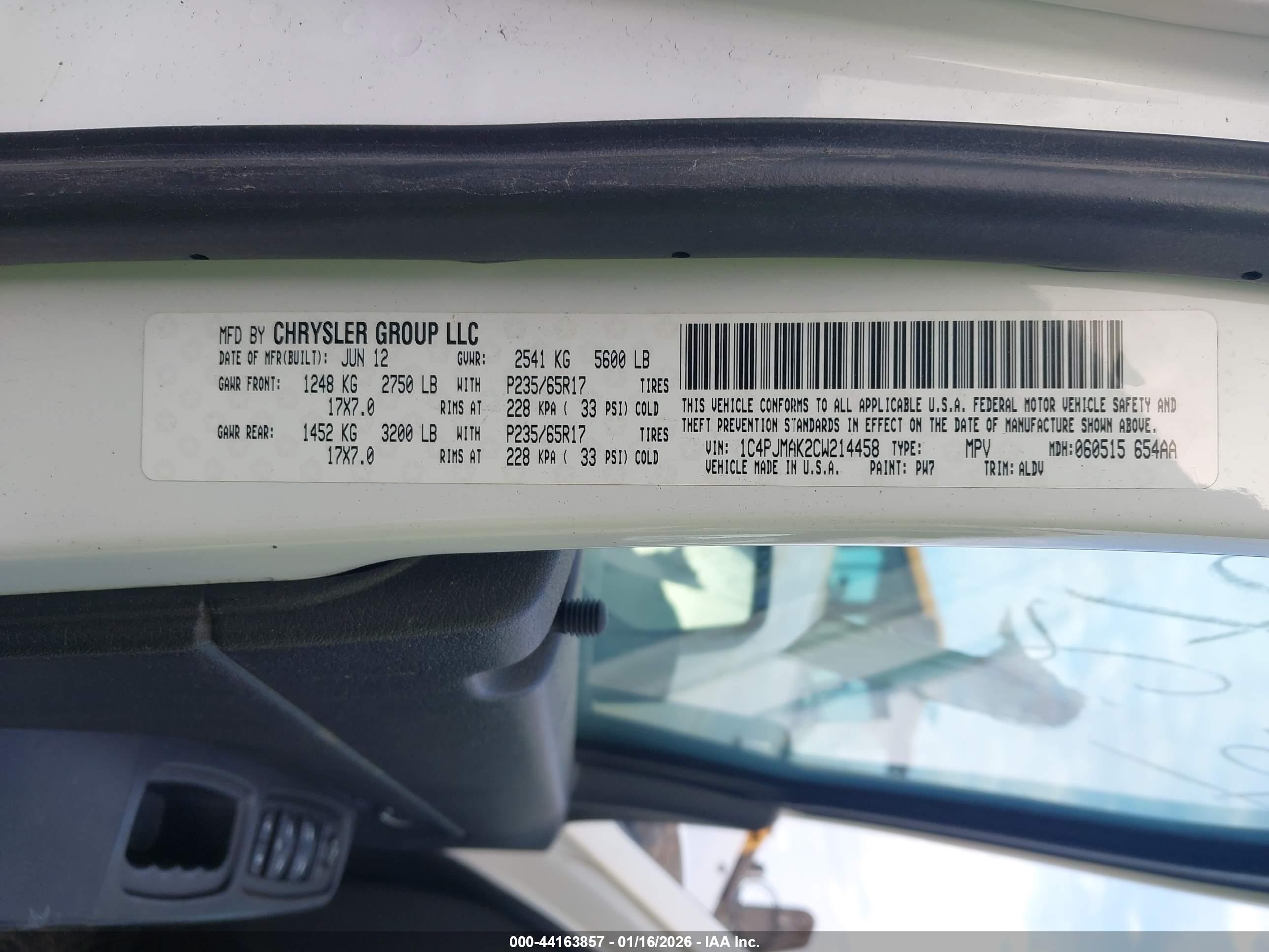 JEEP LIBERTY image 9