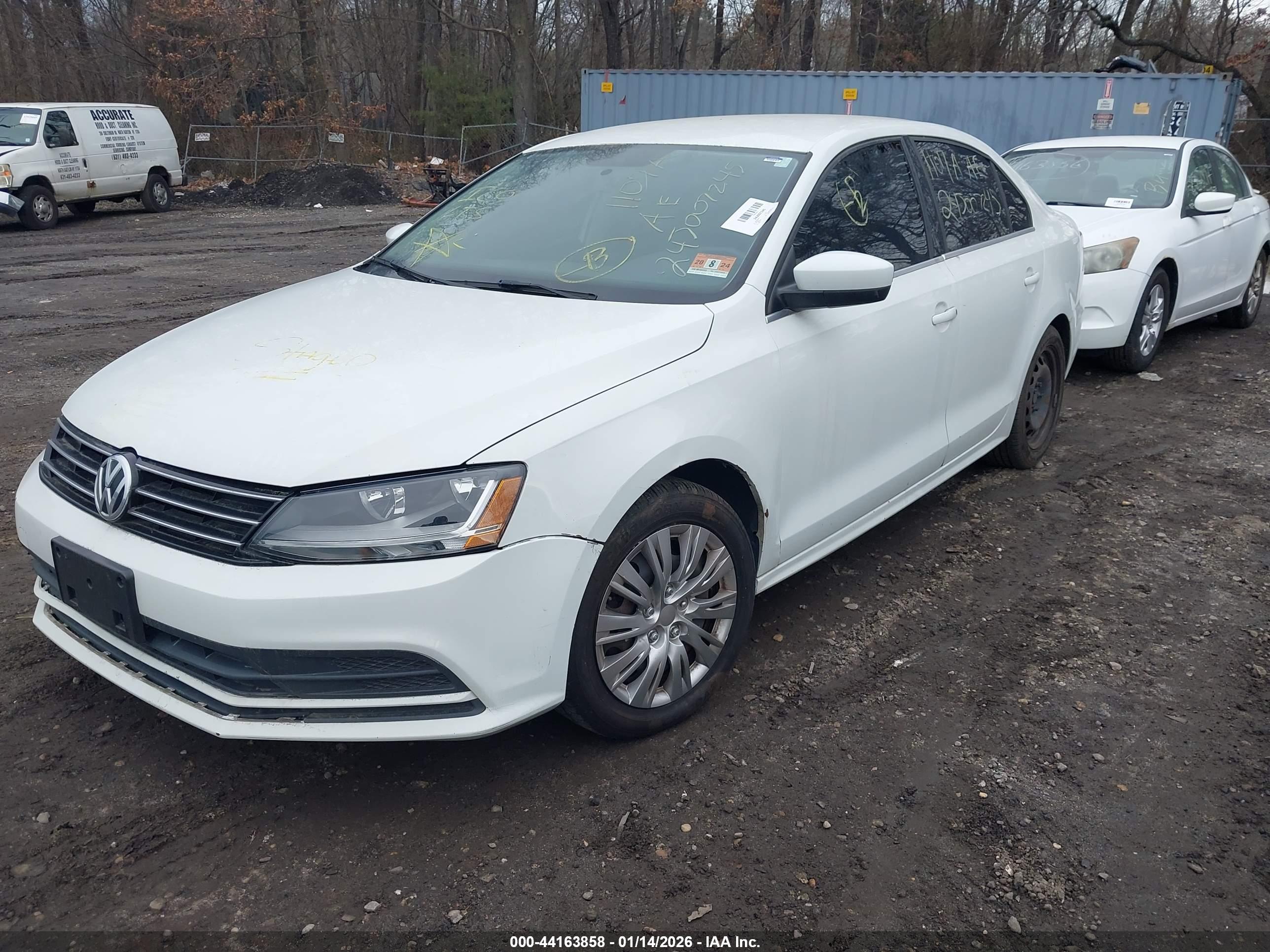 VOLKSWAGEN JETTA image 2