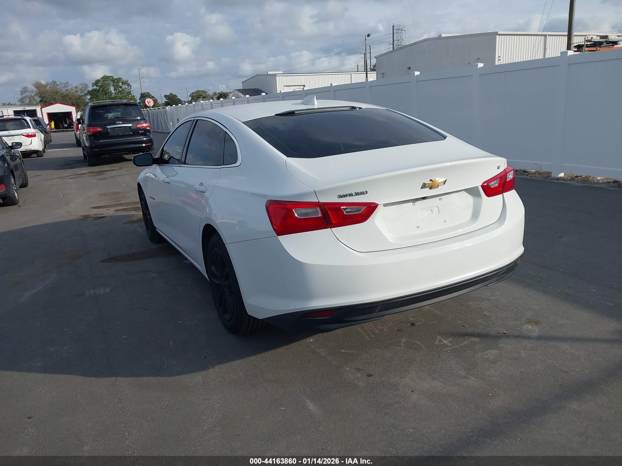CHEVROLET MALIBU image 3
