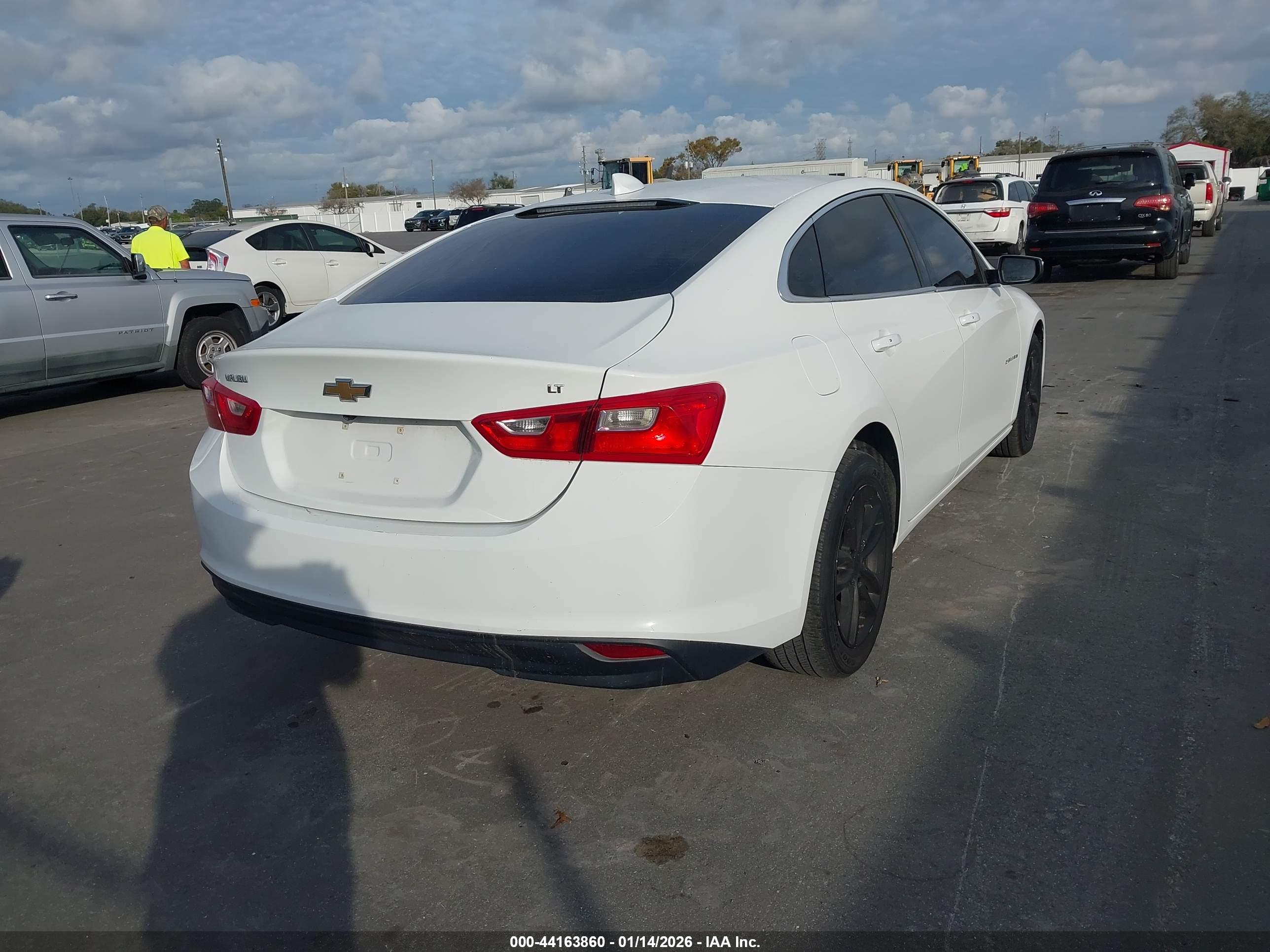 CHEVROLET MALIBU image 4