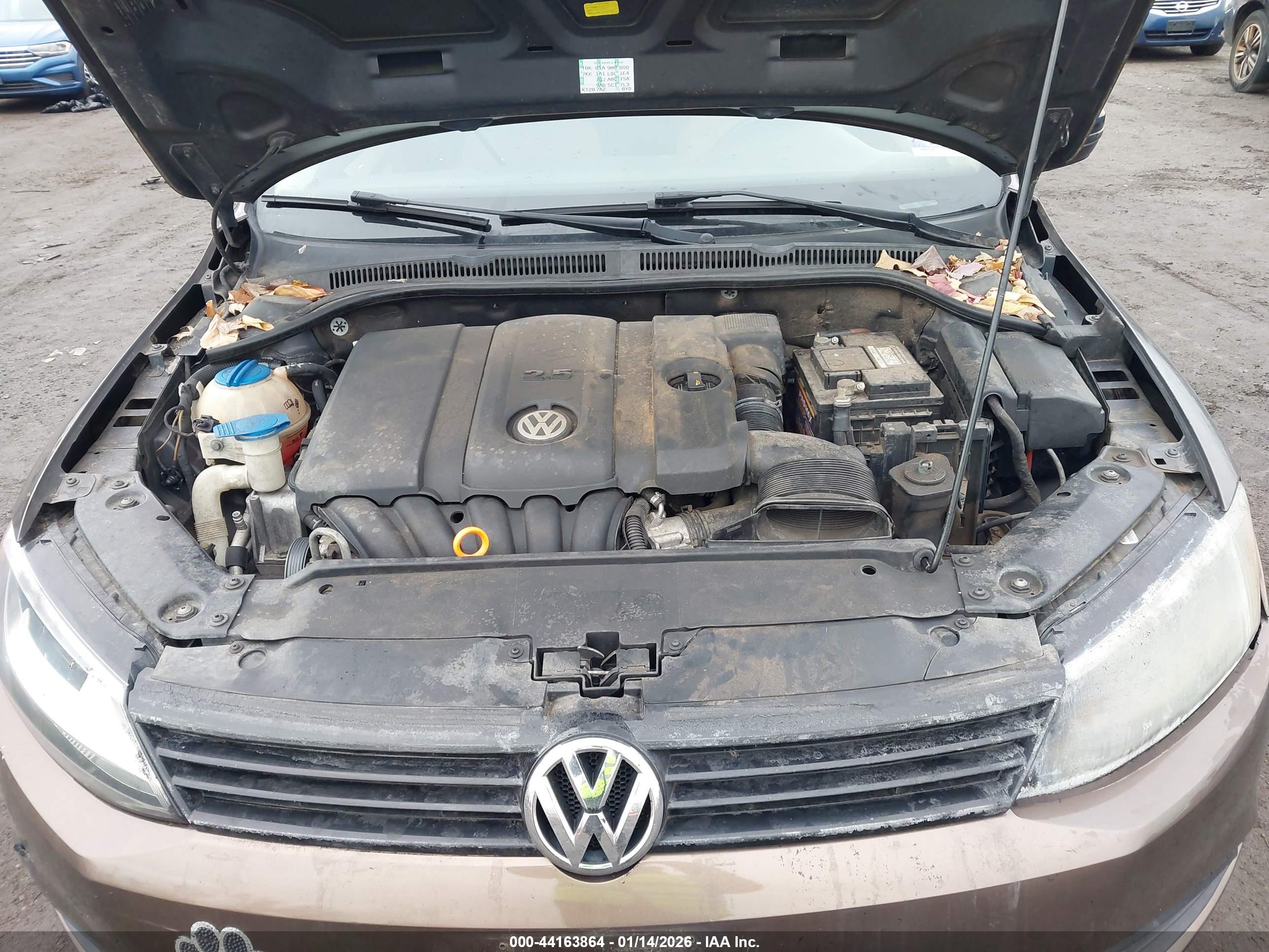 VOLKSWAGEN JETTA image 10