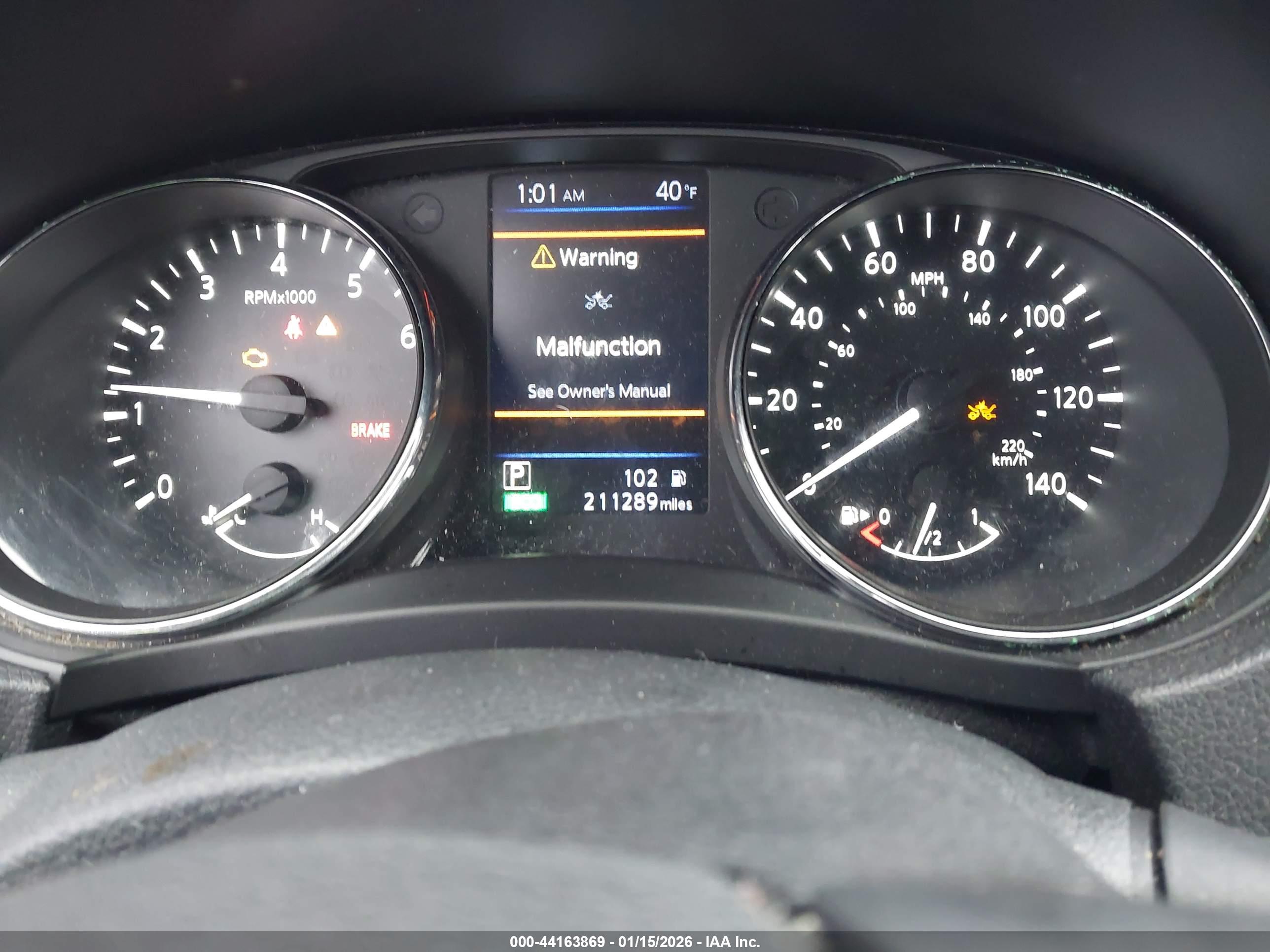 NISSAN ROGUE image 7
