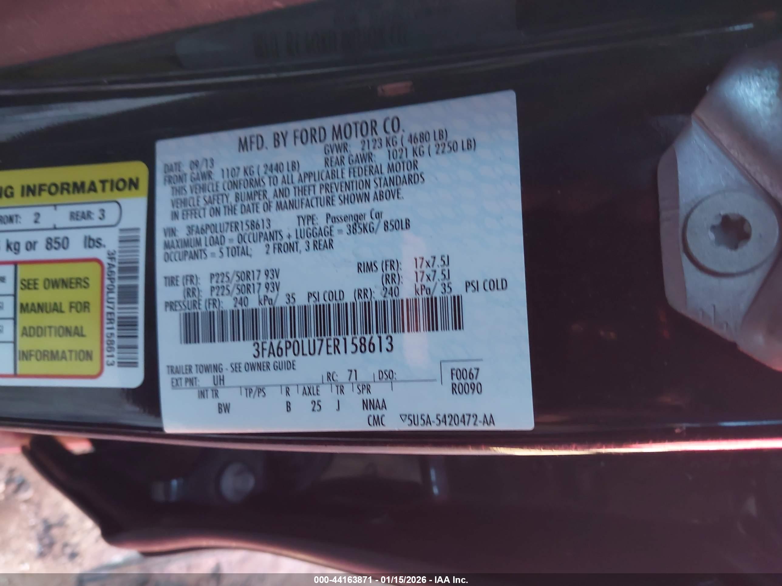 FORD FUSION image 9