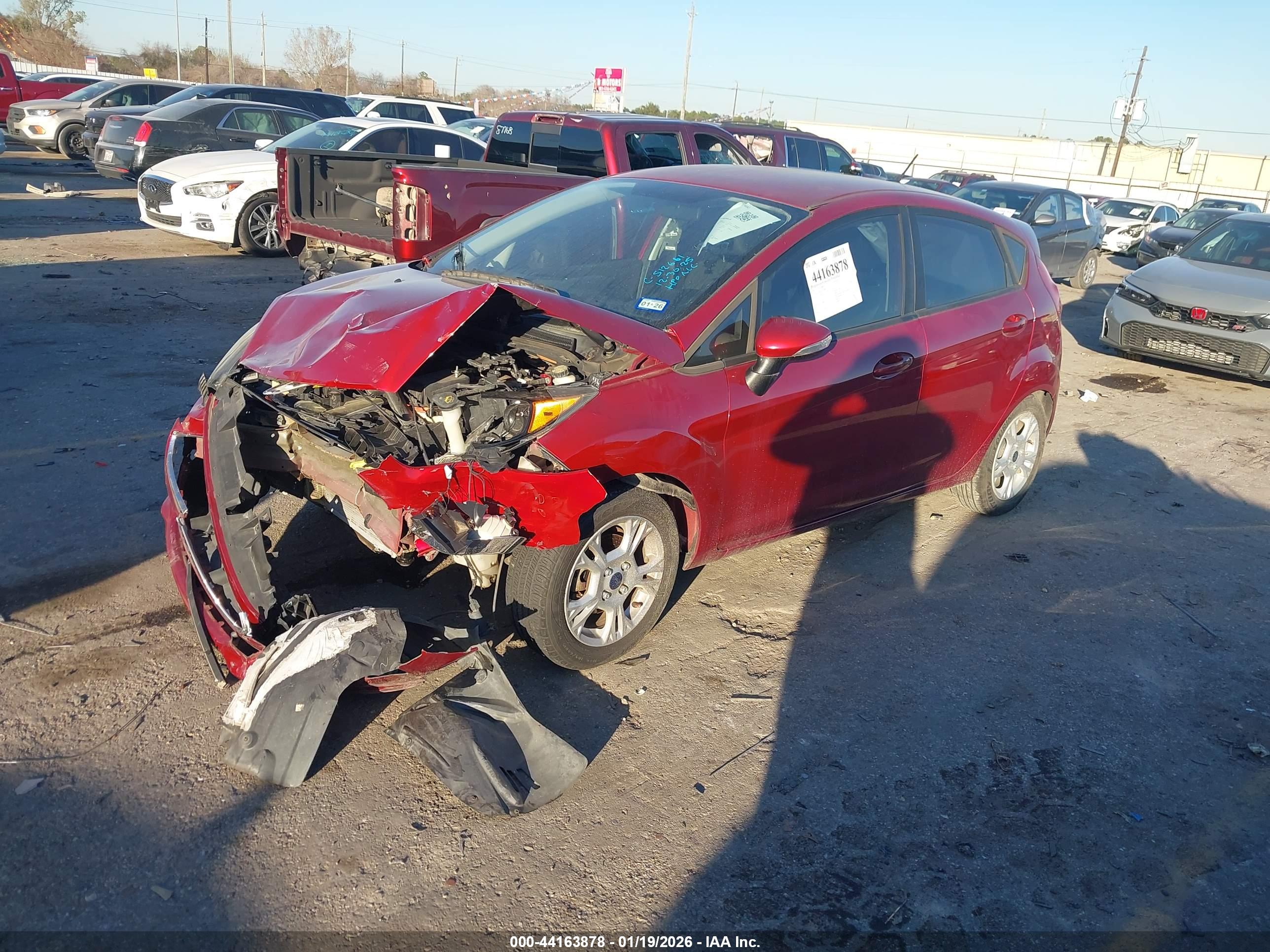 FORD FIESTA image 2