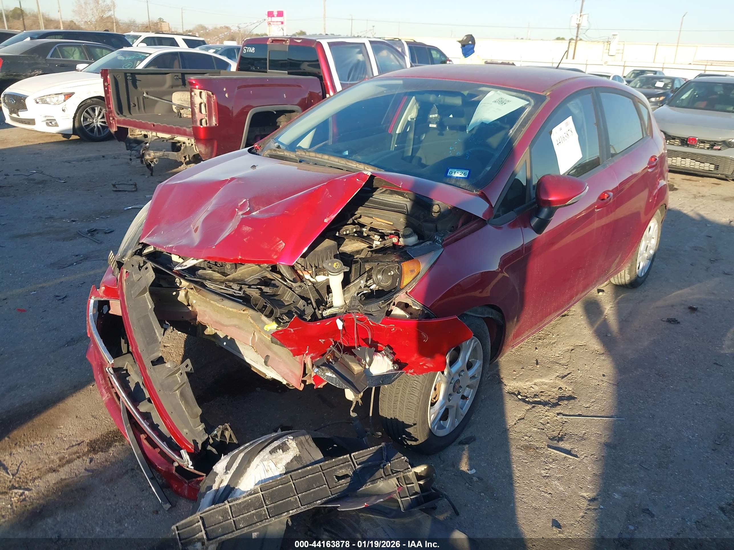 FORD FIESTA image 6