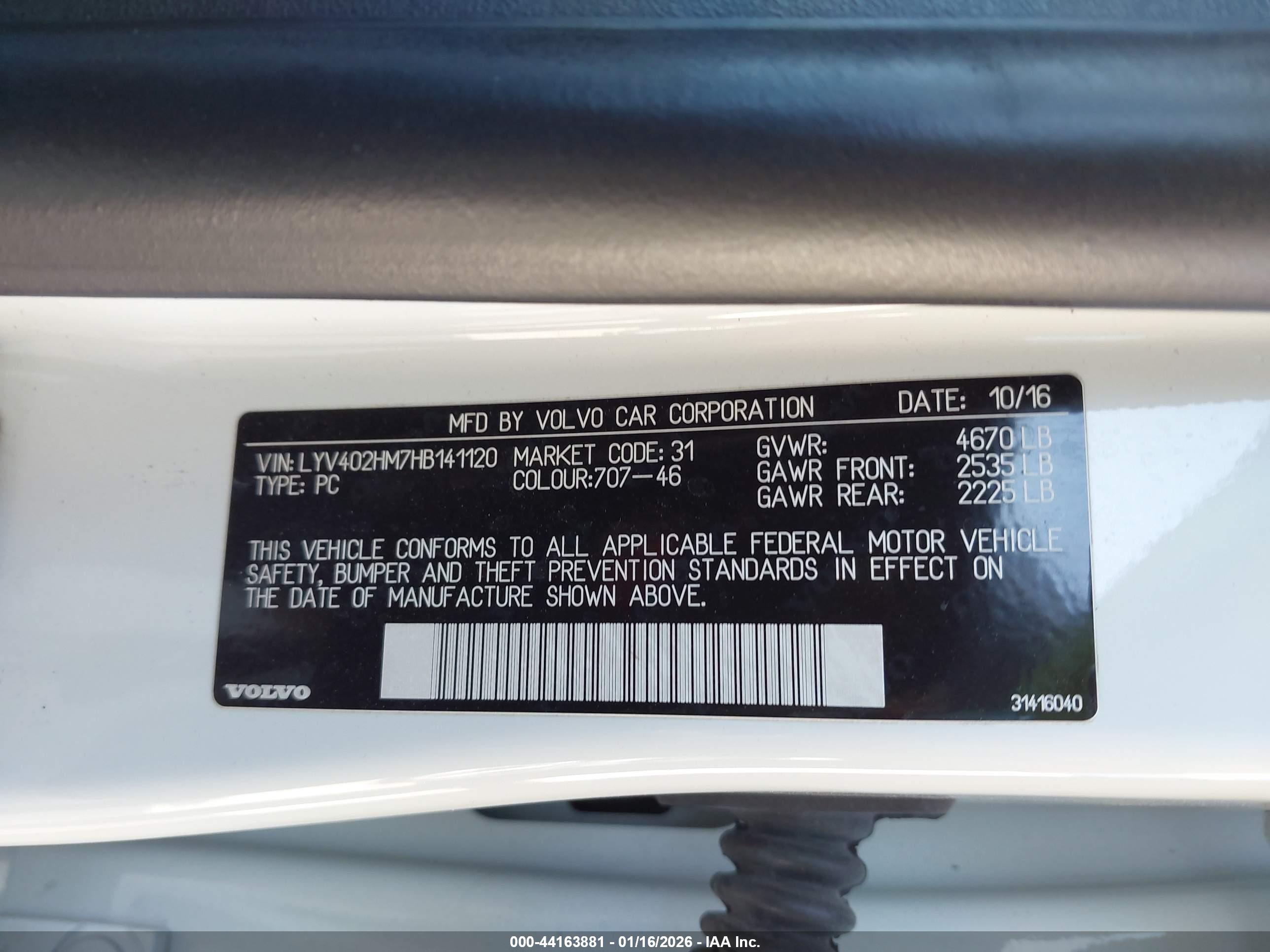 VOLVO S60 image 9