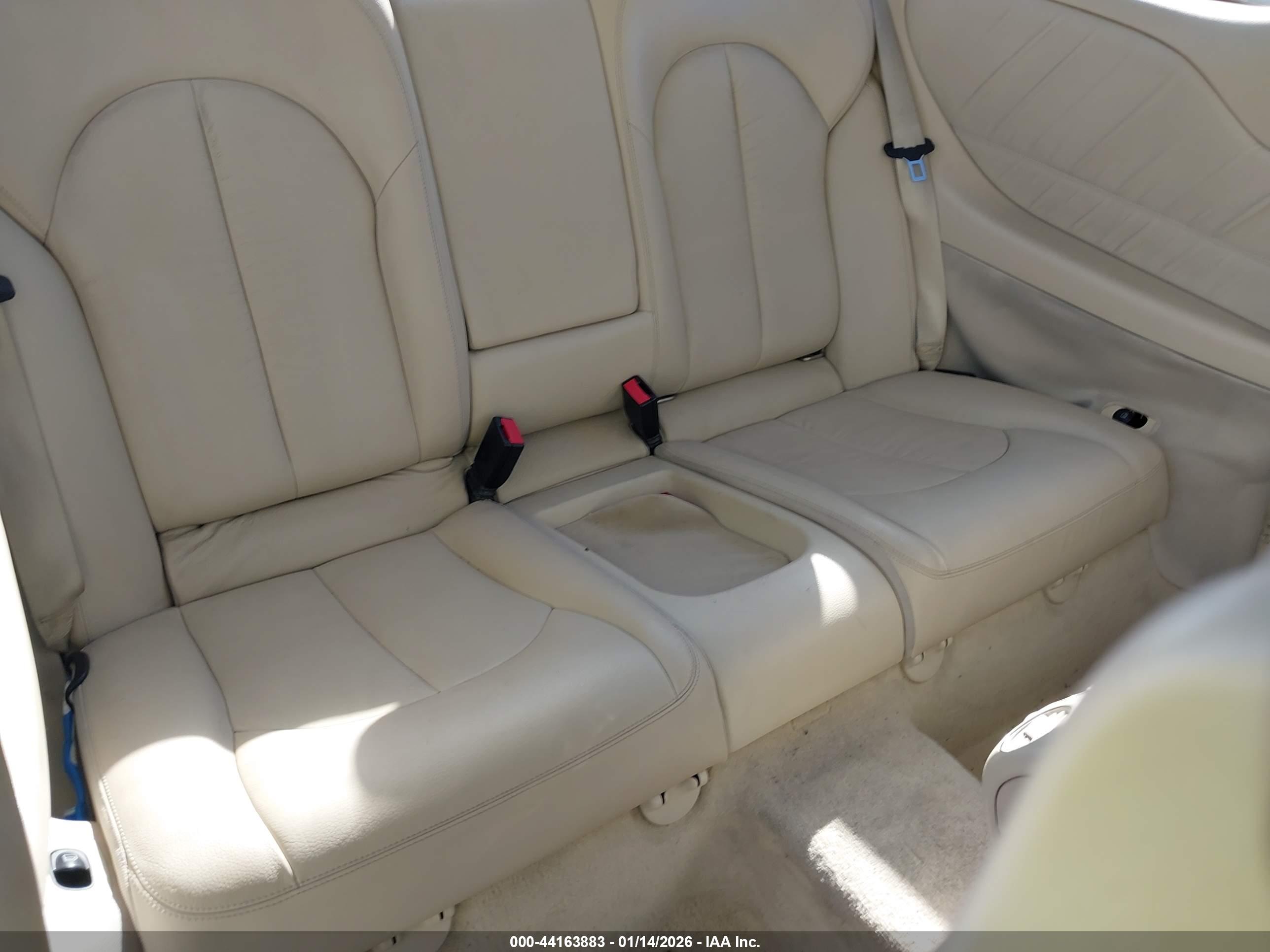 MERCEDES-BENZ CLK image 8