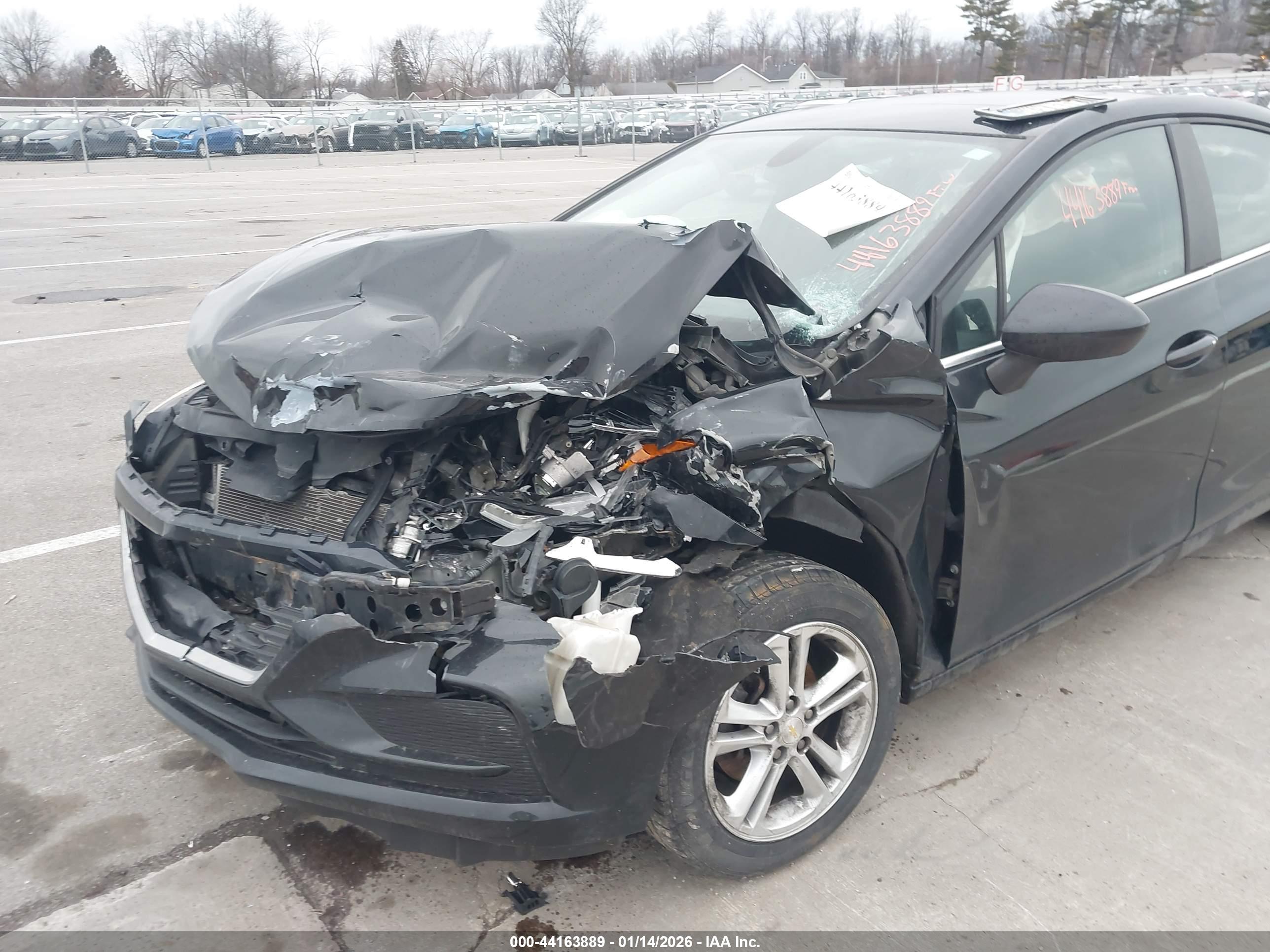 CHEVROLET CRUZE image 6