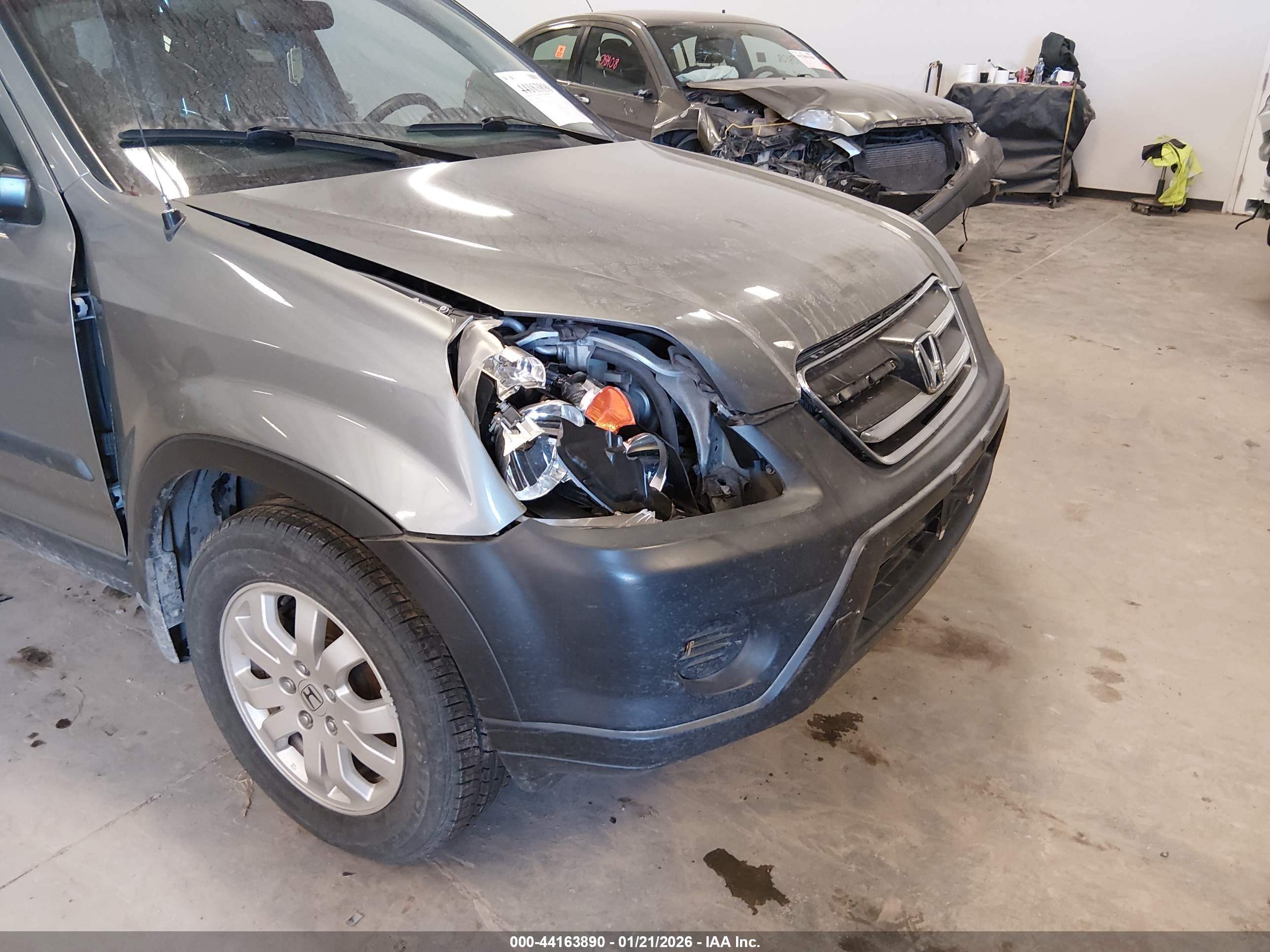 HONDA CR-V image 6
