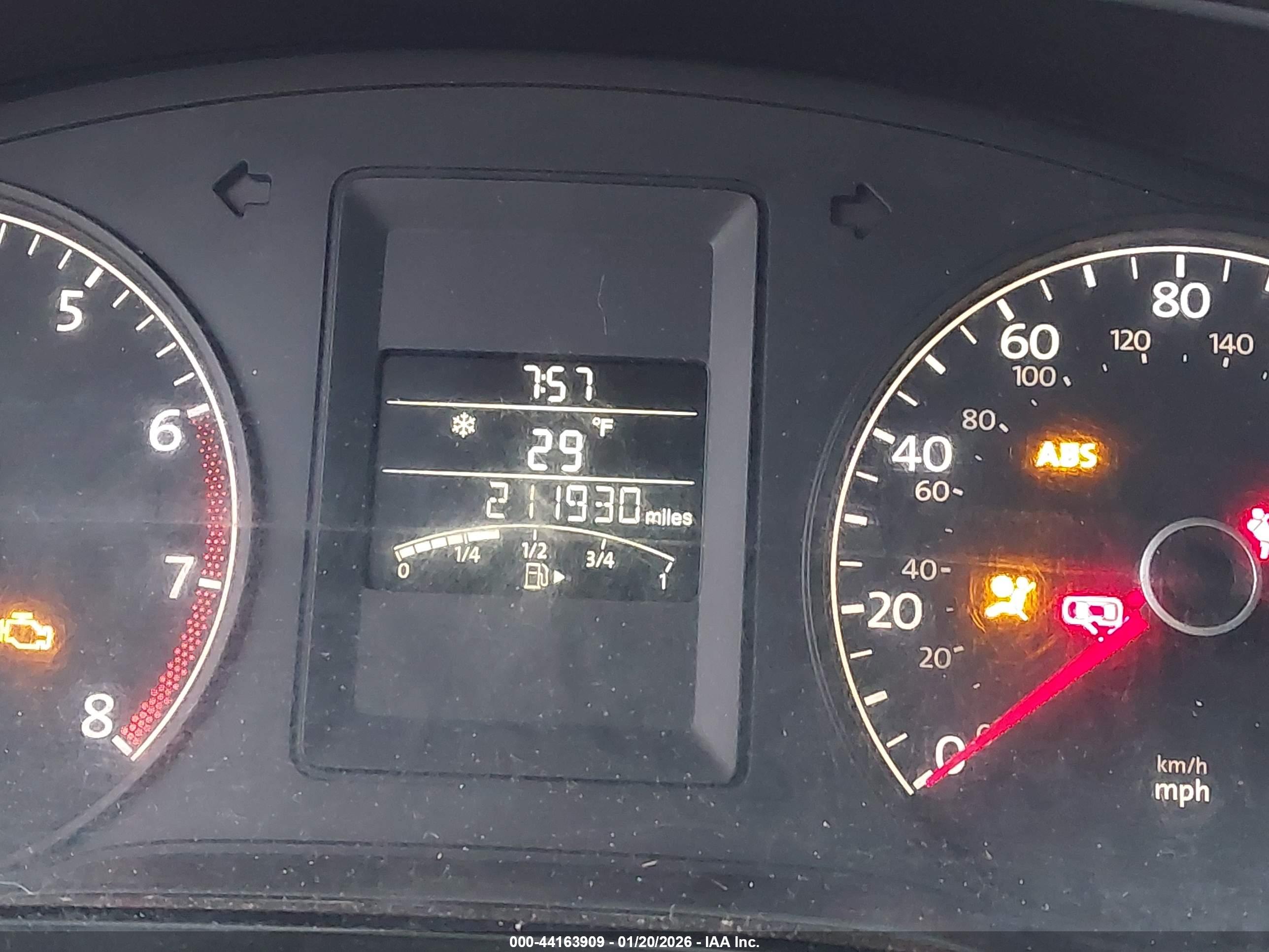 VOLKSWAGEN JETTA image 6