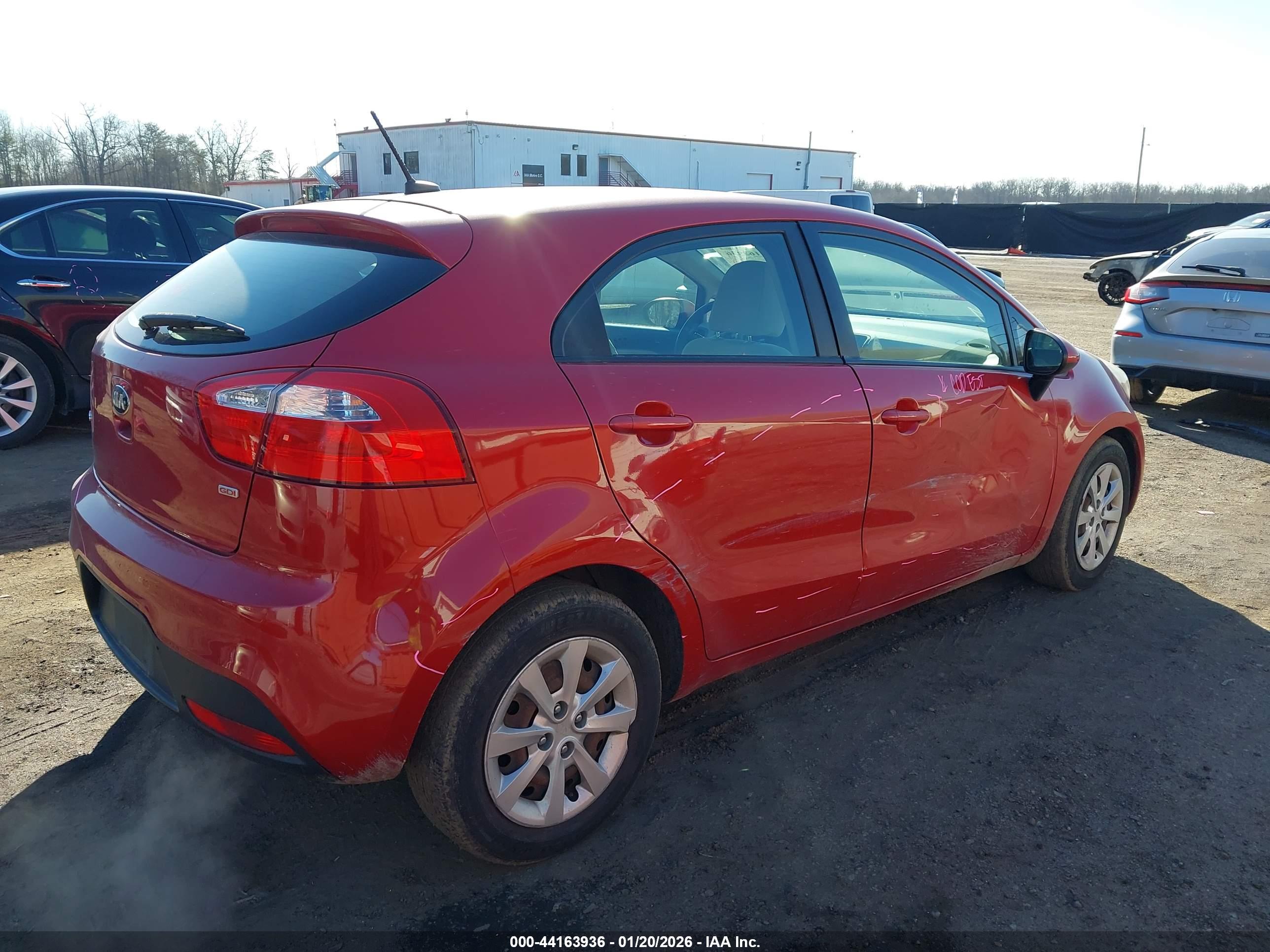 KIA RIO image 4
