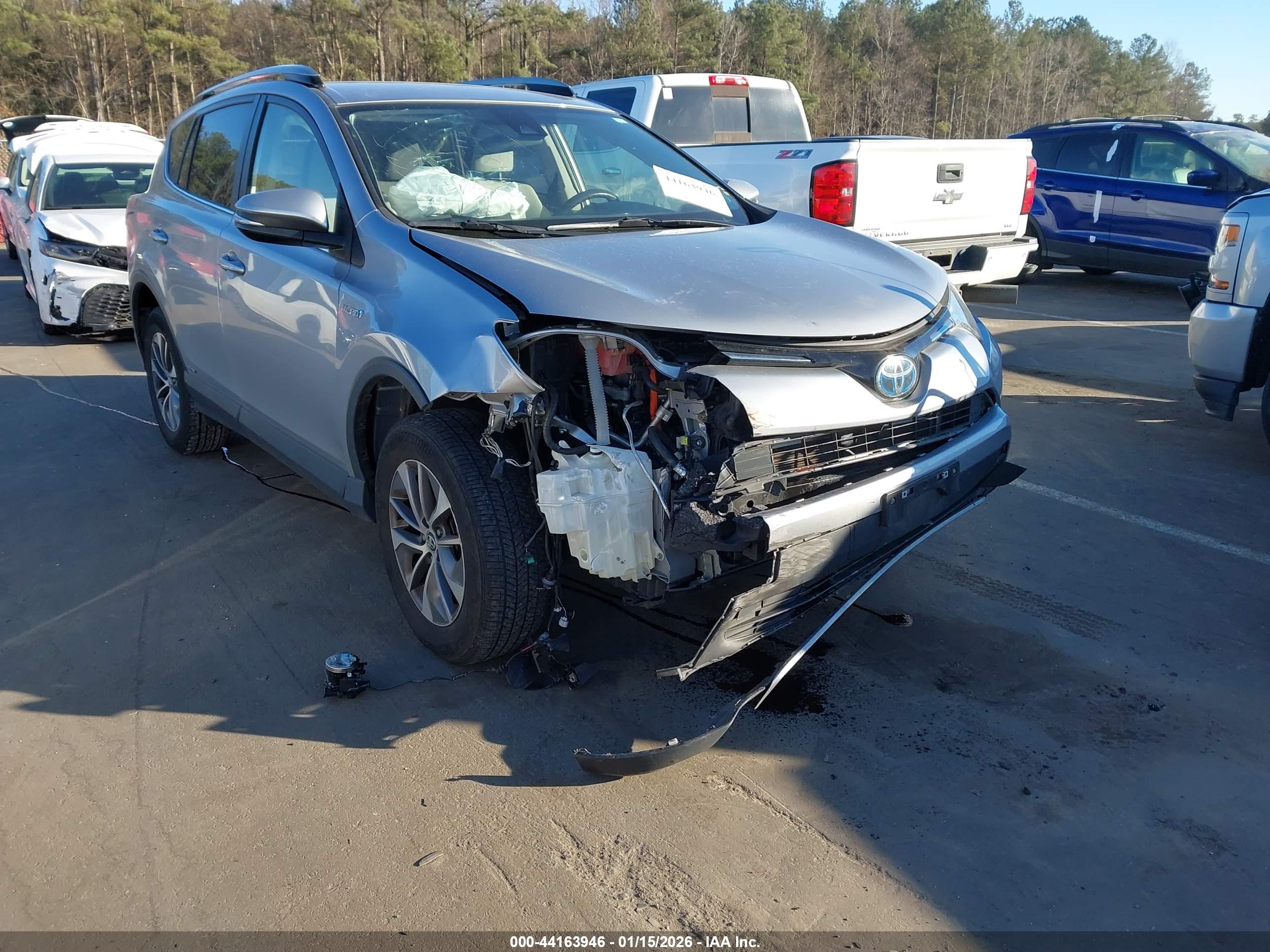 TOYOTA RAV4 image 6