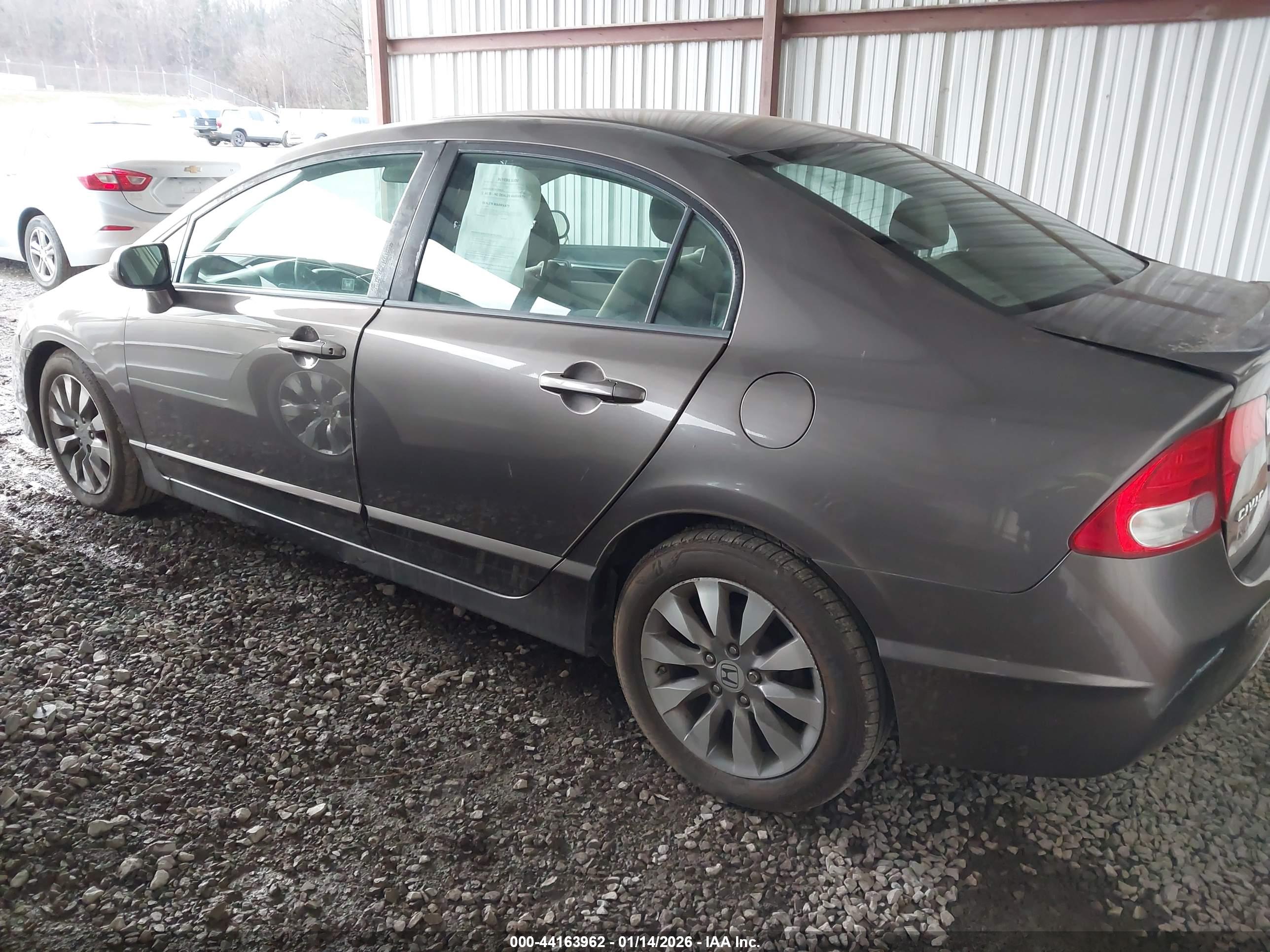 HONDA CIVIC image 3