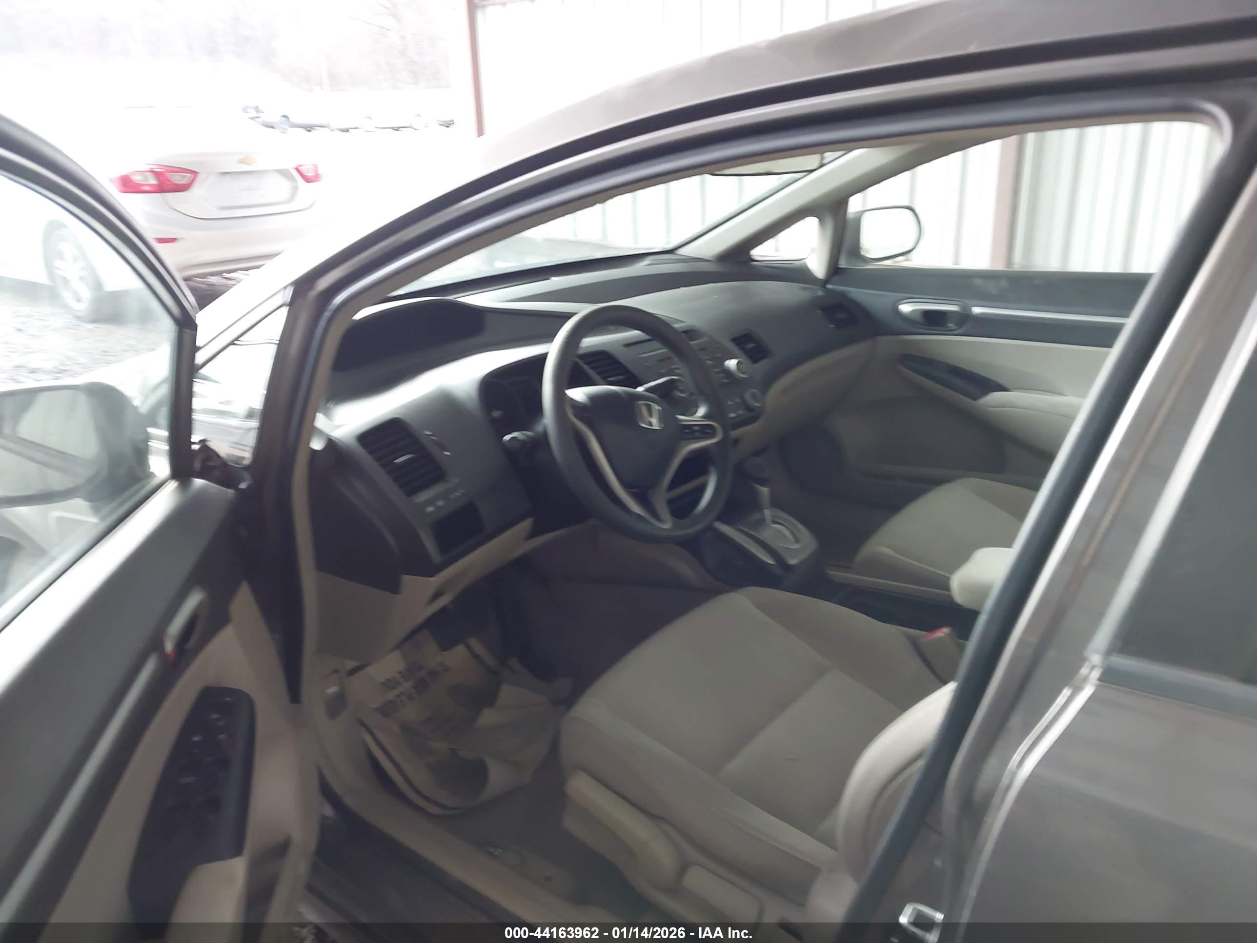HONDA CIVIC image 5