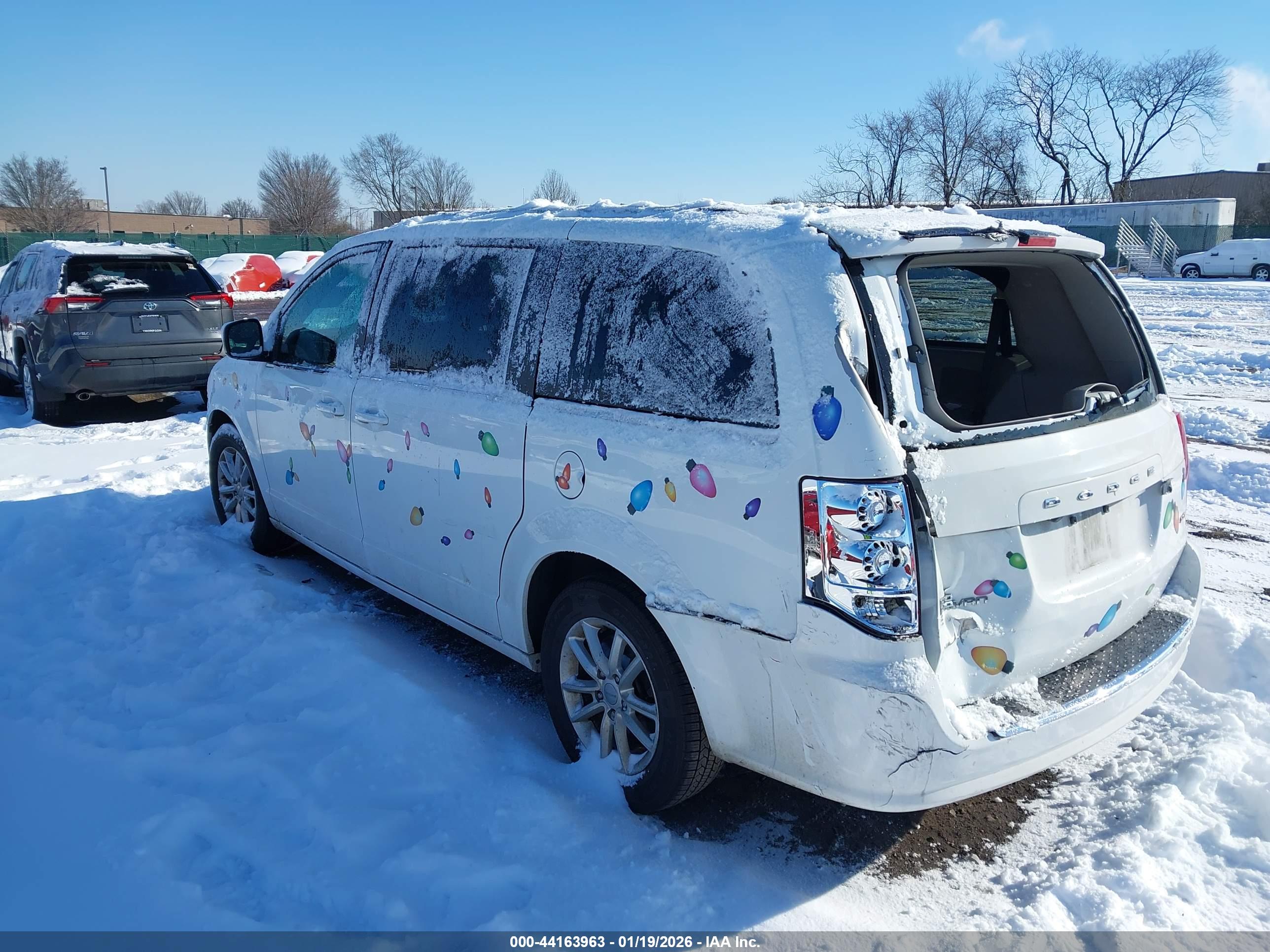 DODGE GRAND image 3