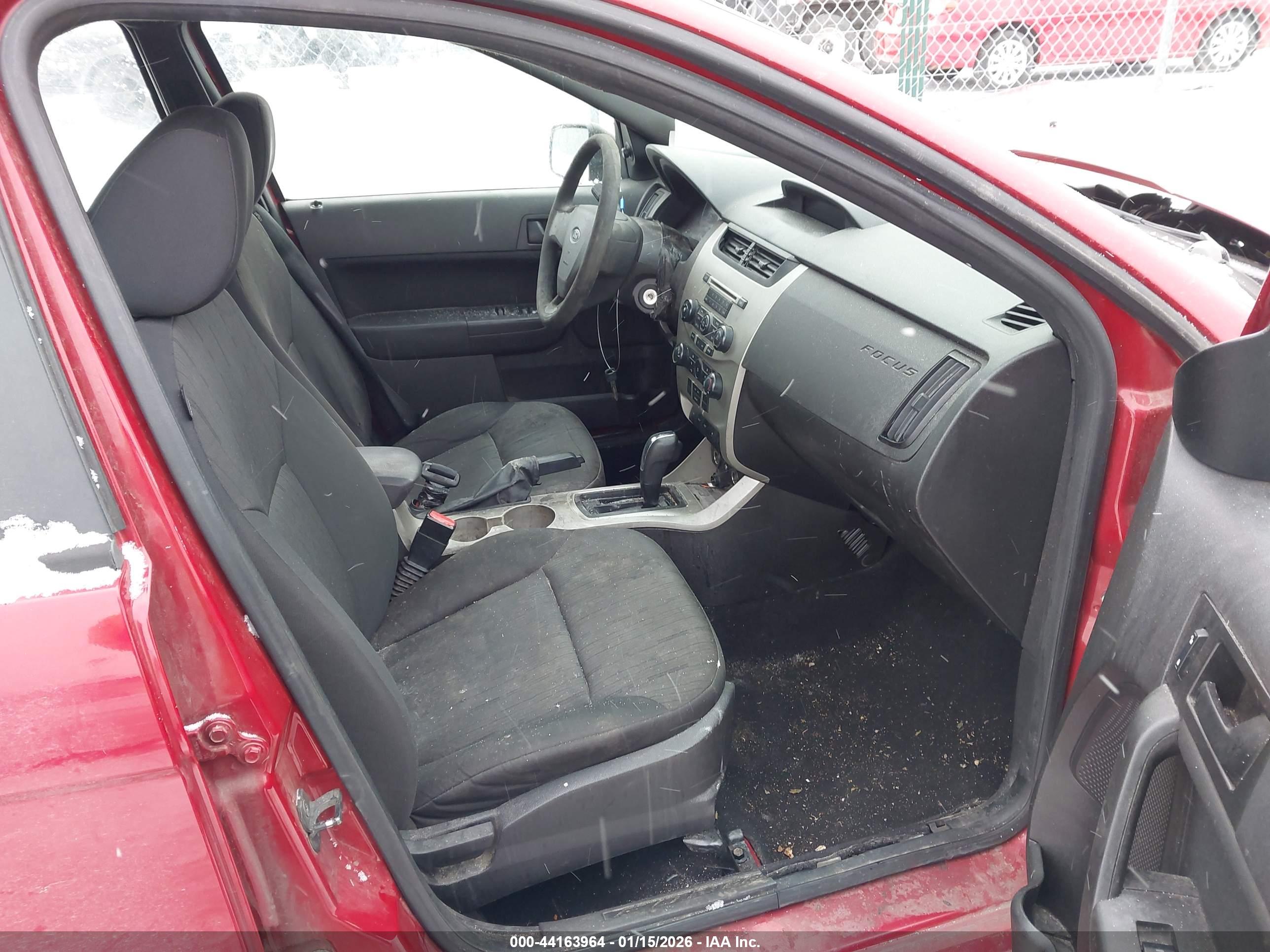 FORD FOCUS image 5
