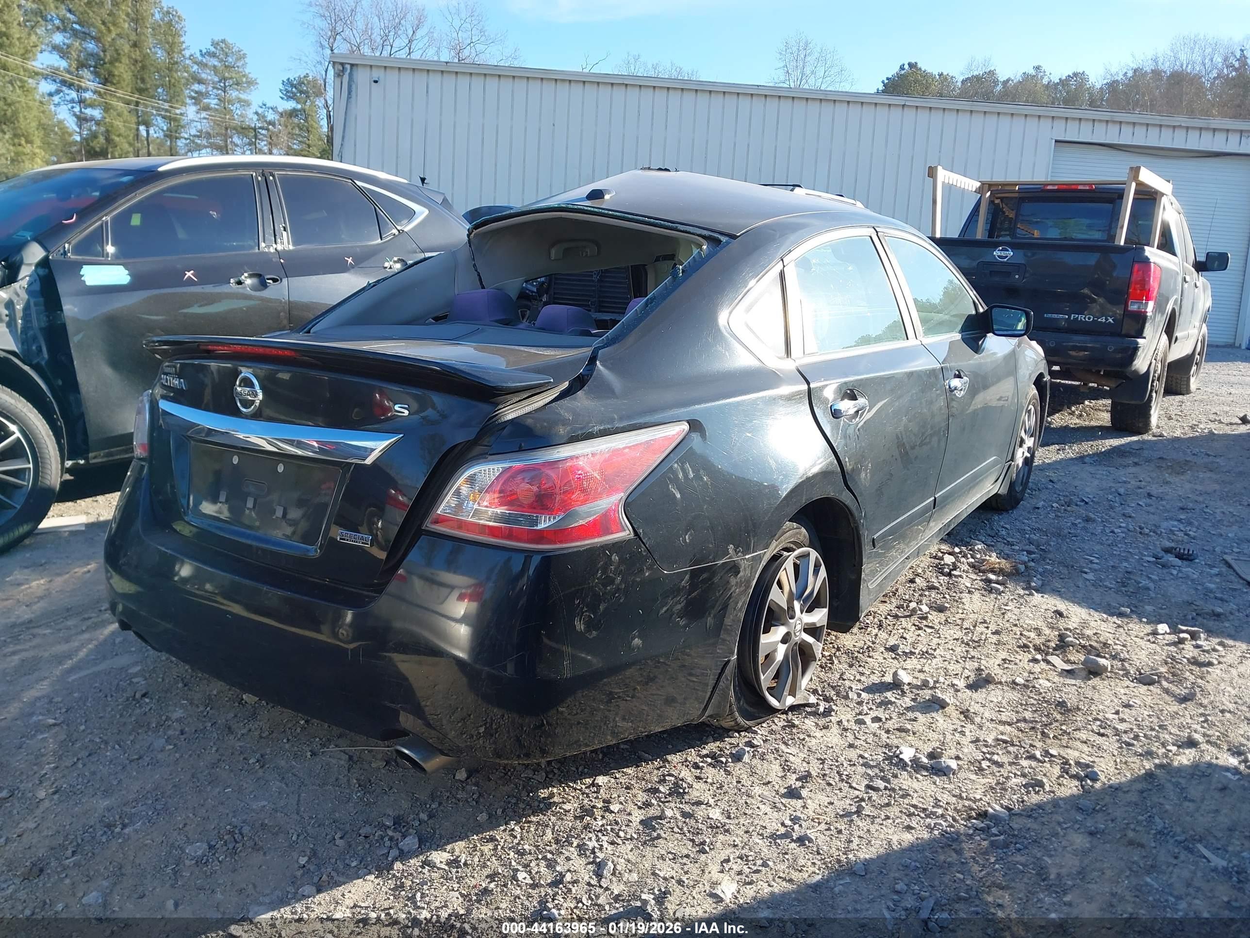 NISSAN ALTIMA image 4