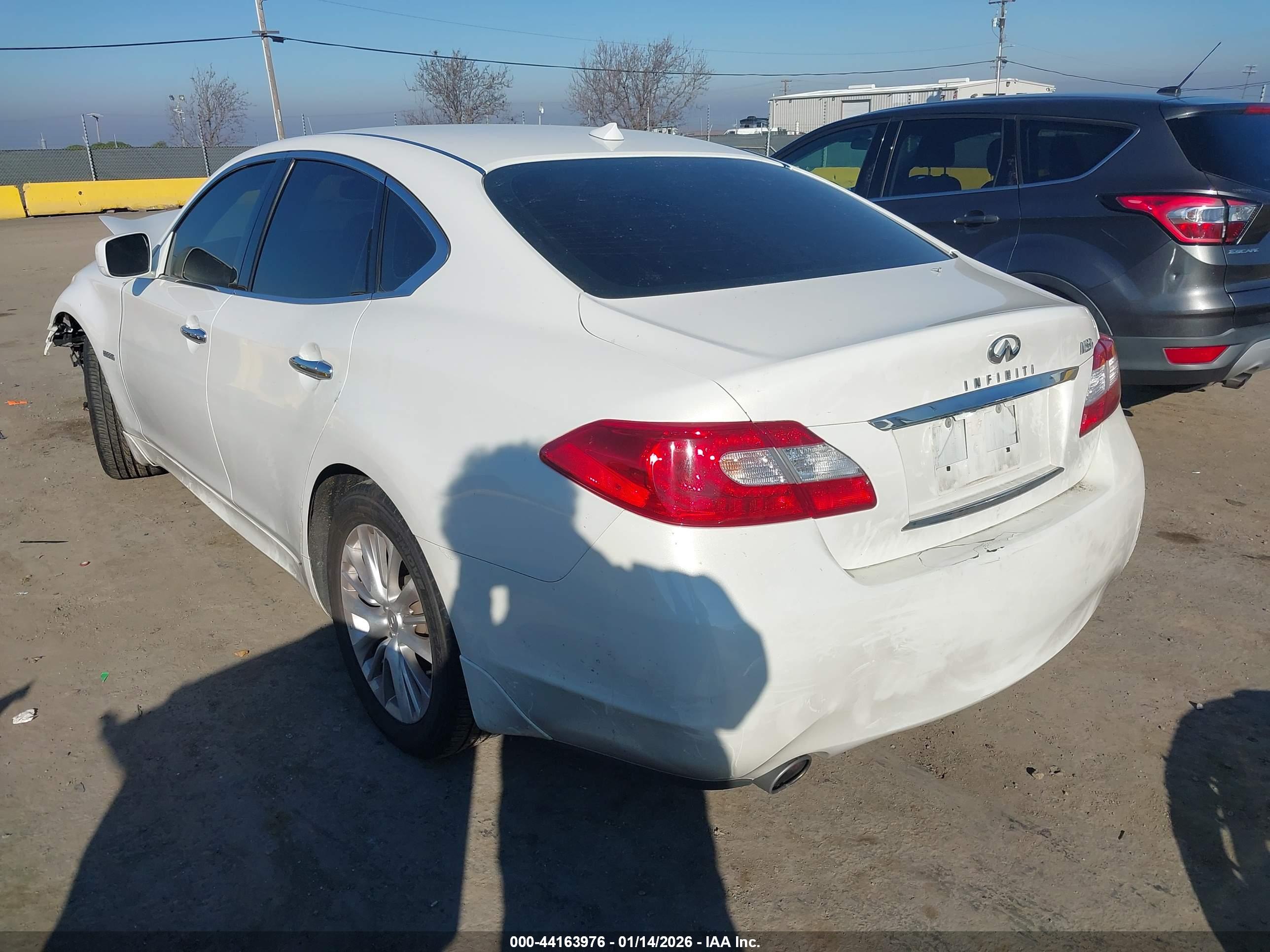 INFINITI M35H image 3