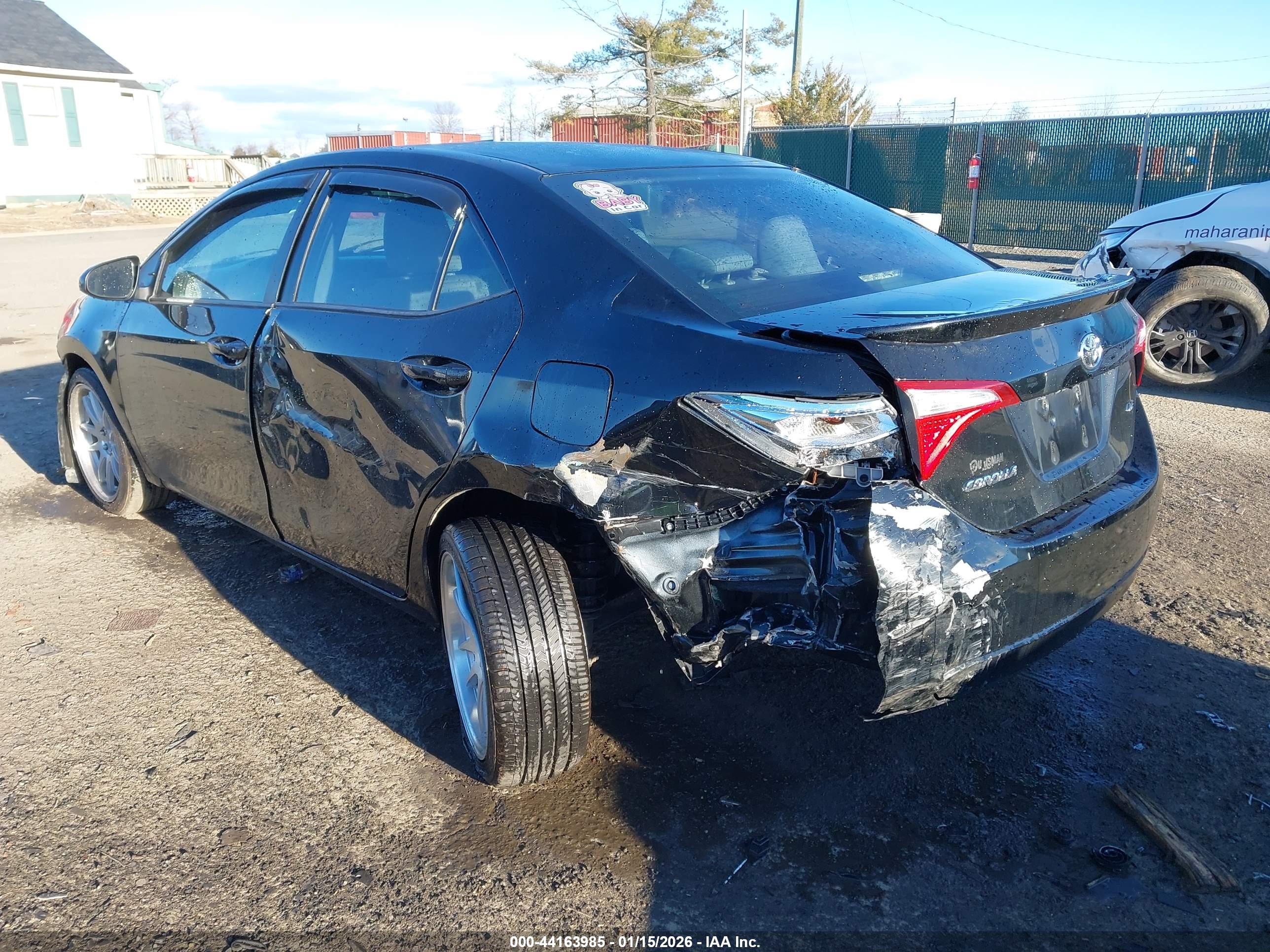 TOYOTA COROLLA image 3