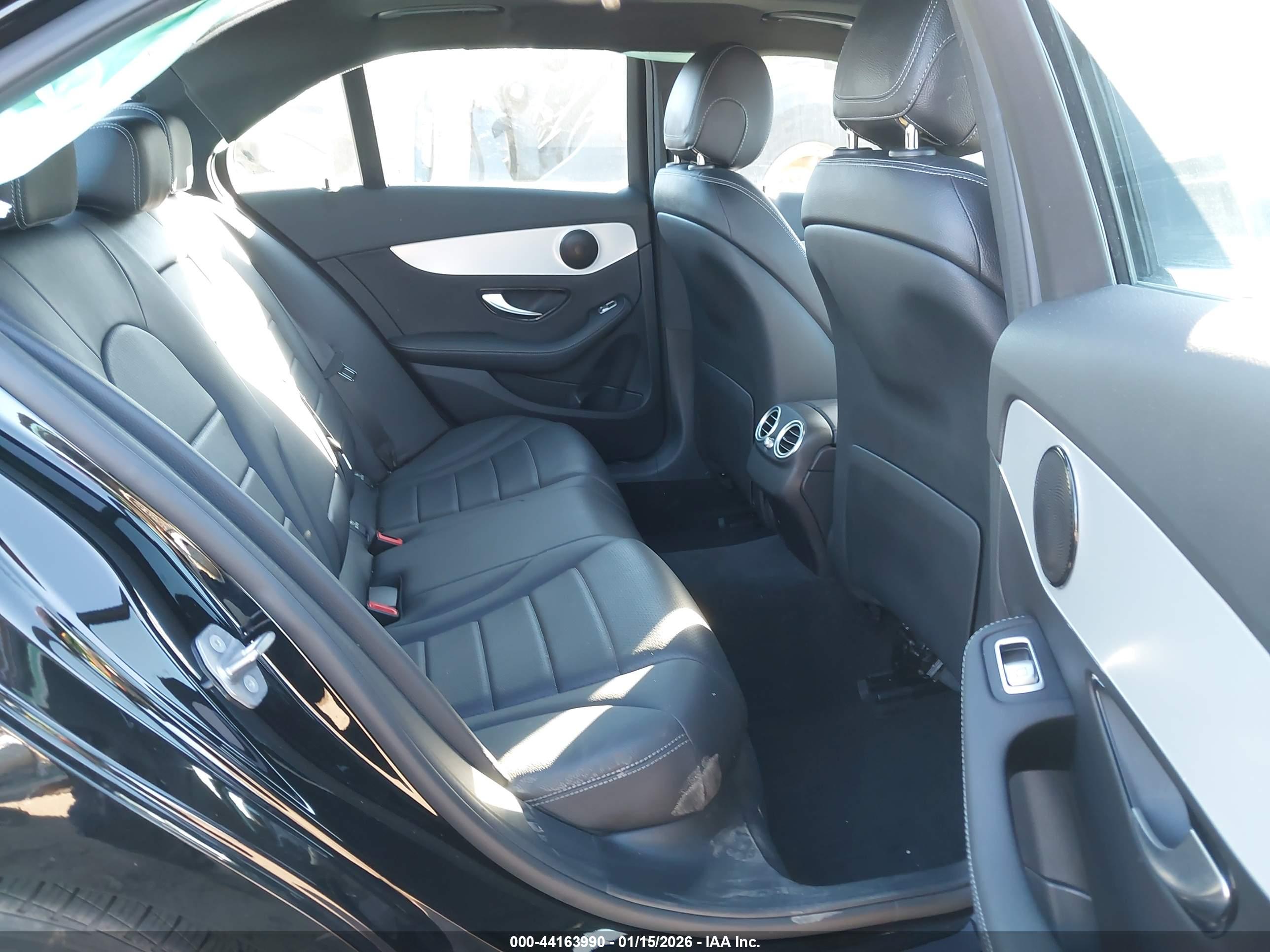 MERCEDES-BENZ C image 8