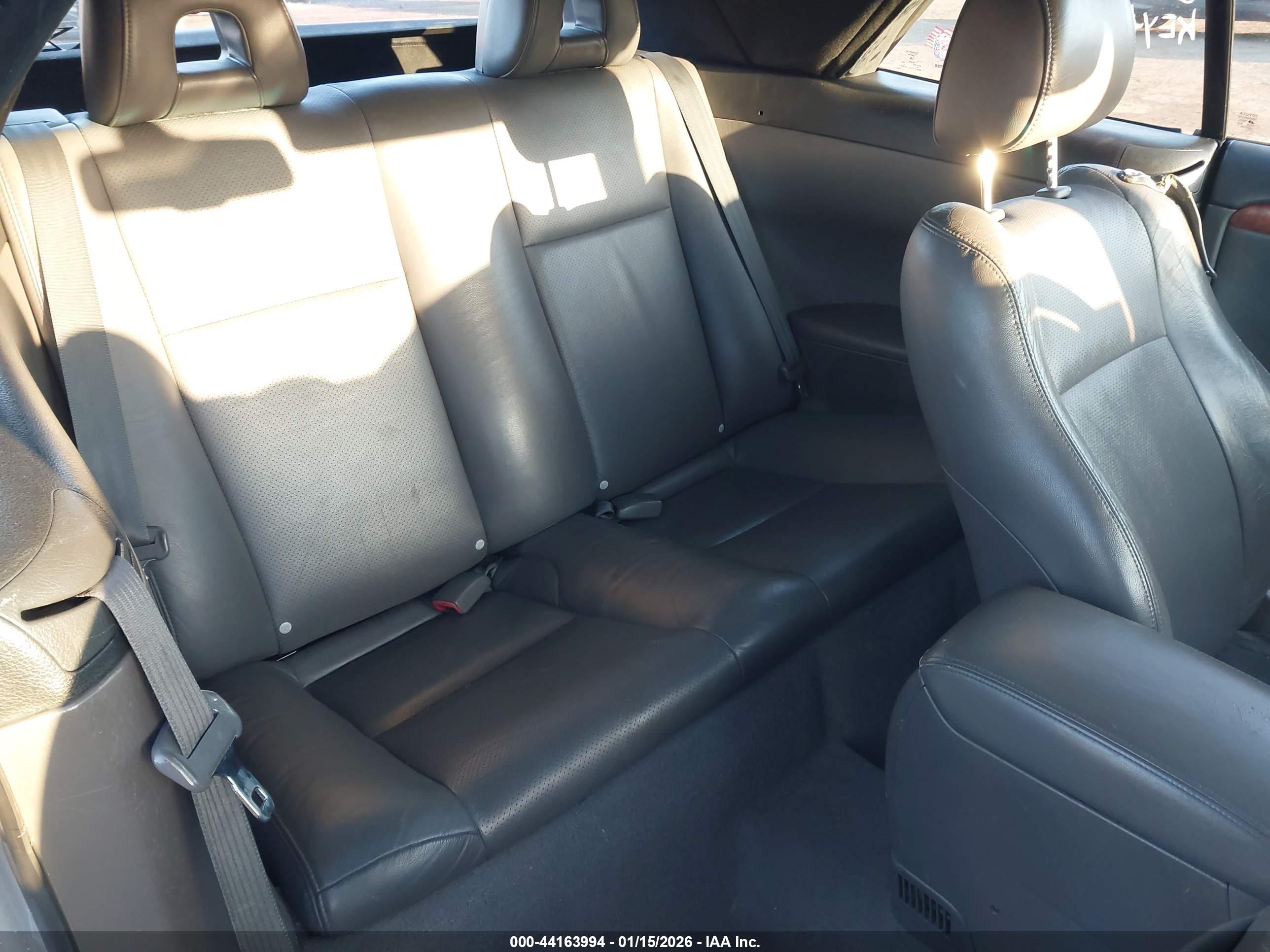 TOYOTA CAMRY image 8