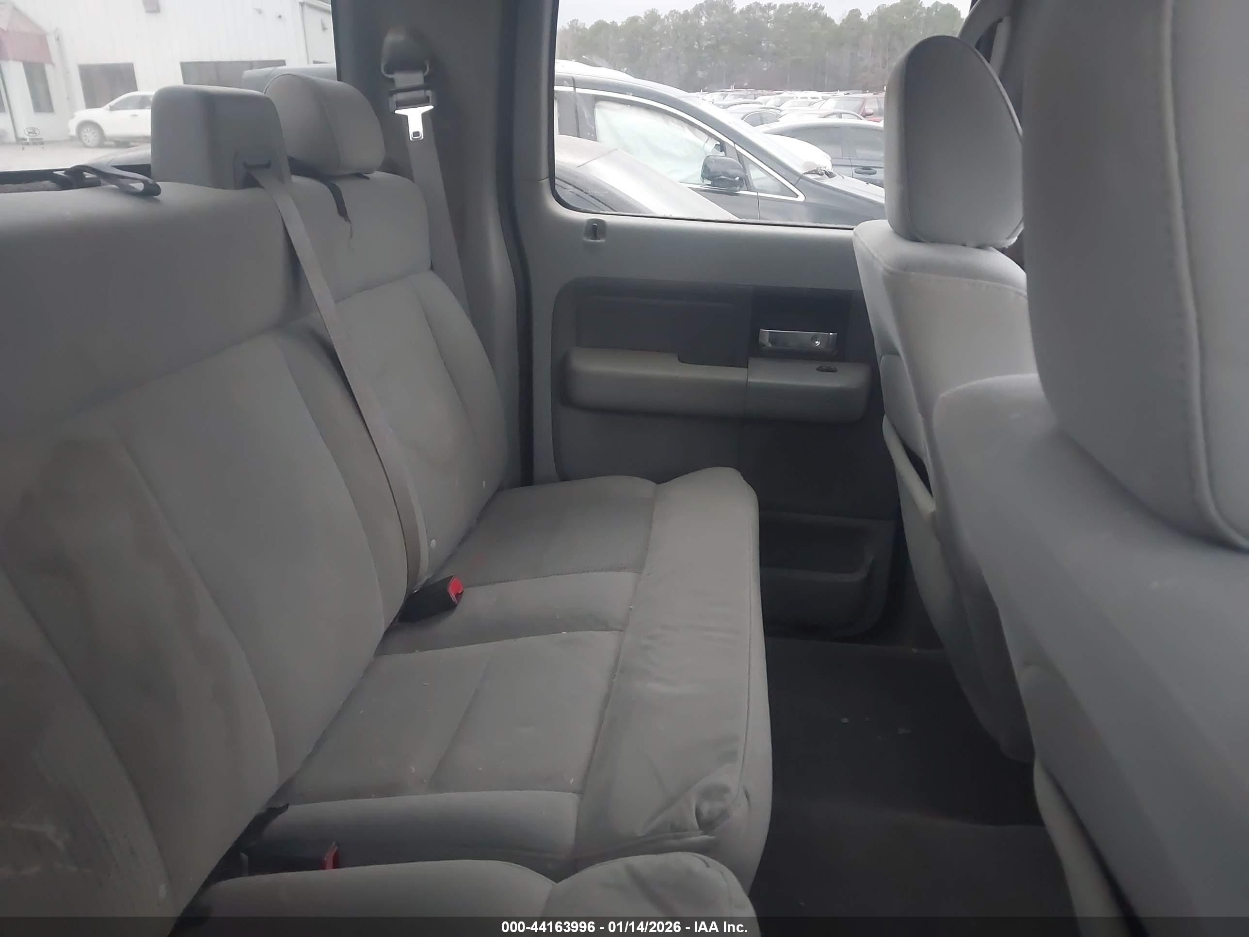 FORD F-150 image 8