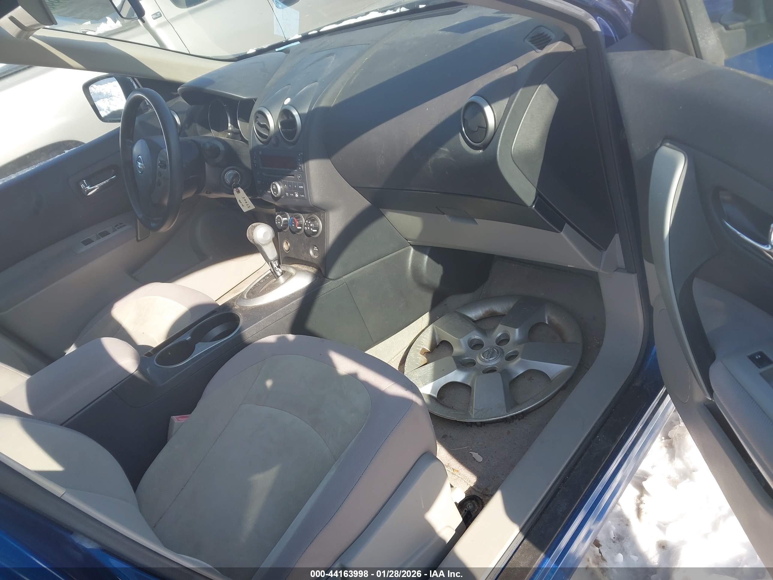 NISSAN ROGUE image 5