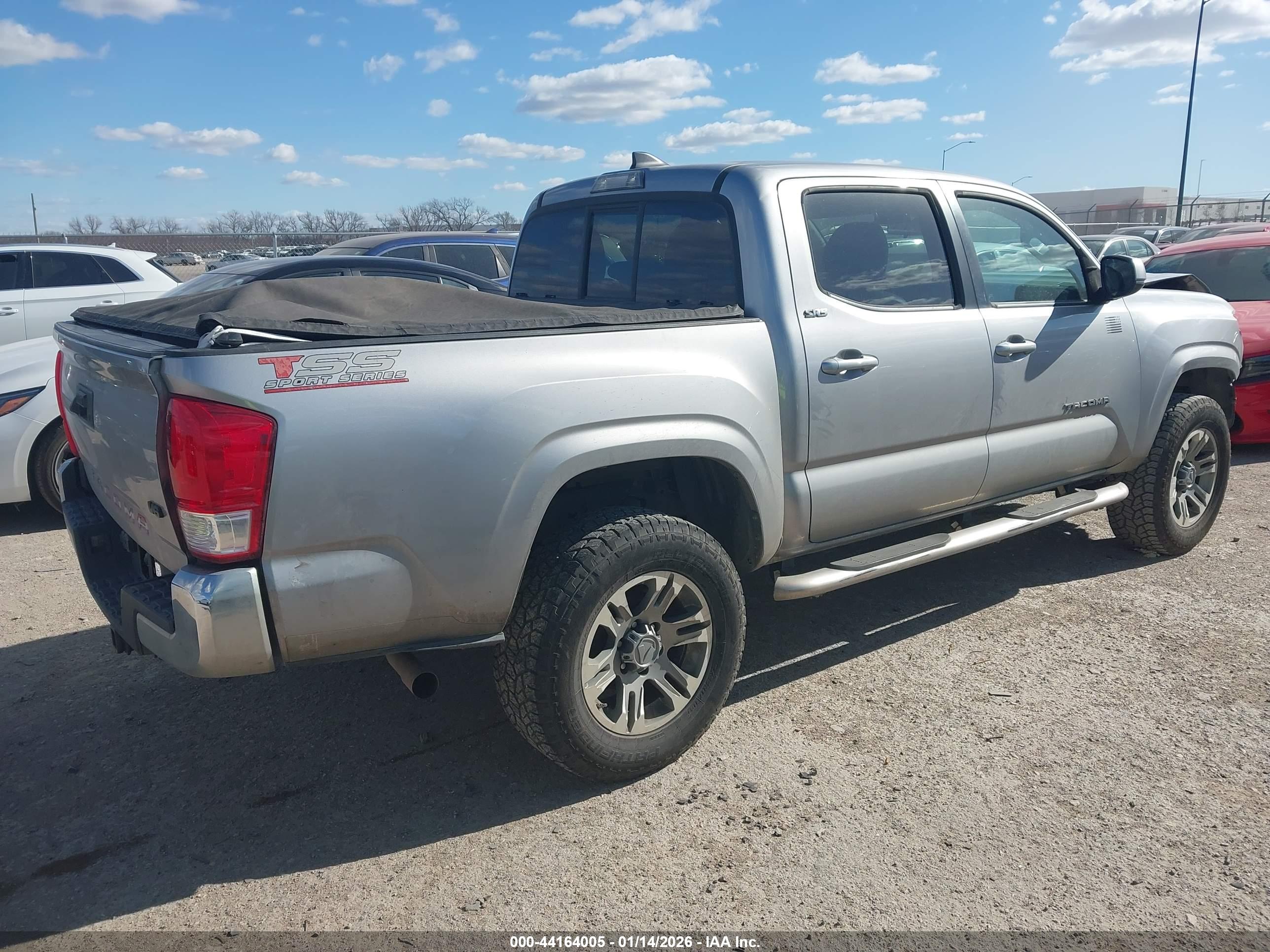 TOYOTA TACOMA image 4