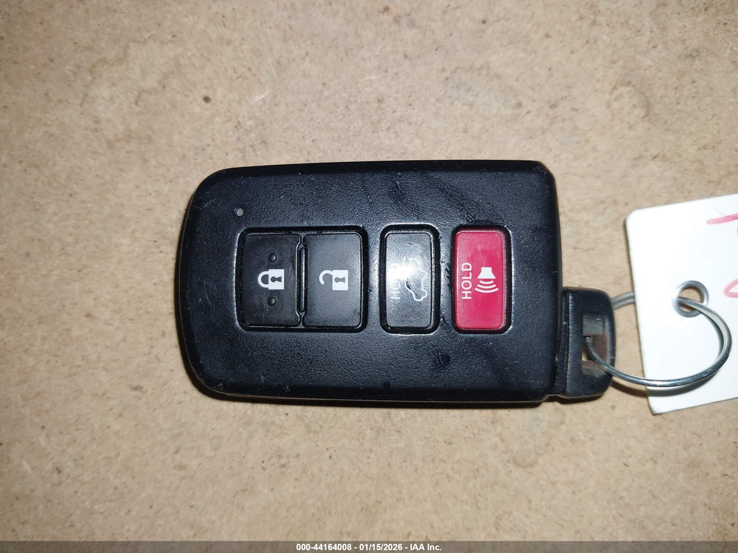 TOYOTA RAV4 image 11