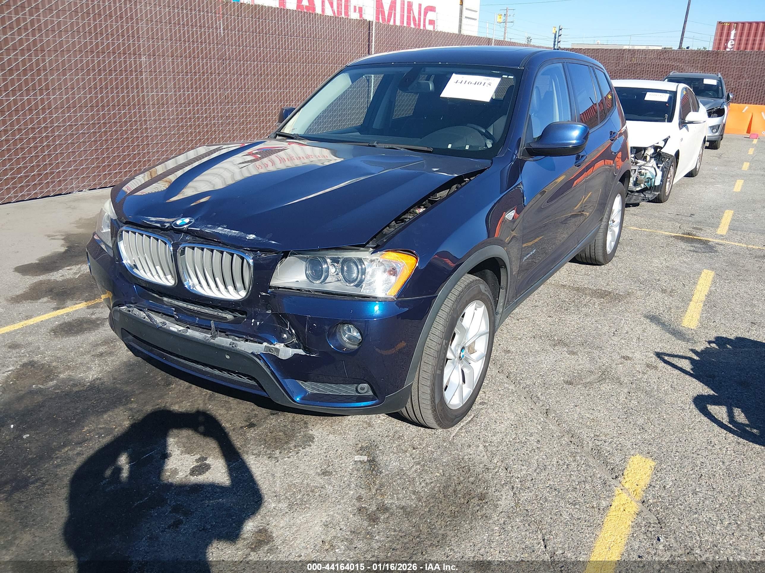 BMW X3 image 2