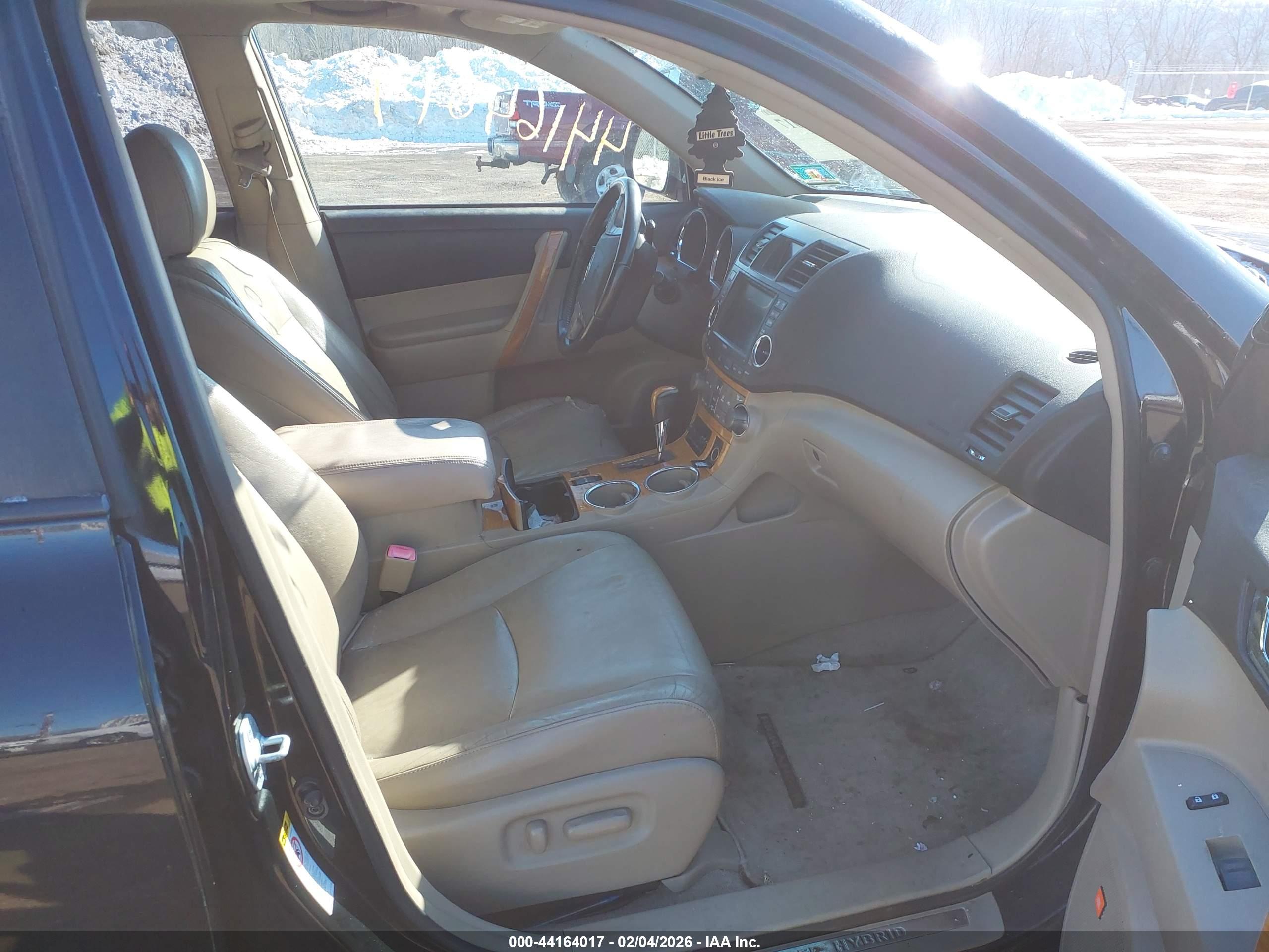 TOYOTA HIGHLANDER image 5