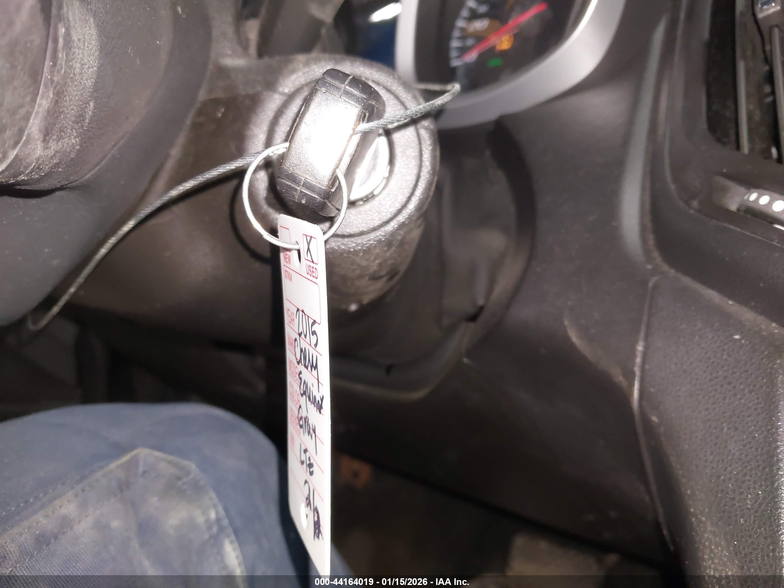 CHEVROLET EQUINOX image 11