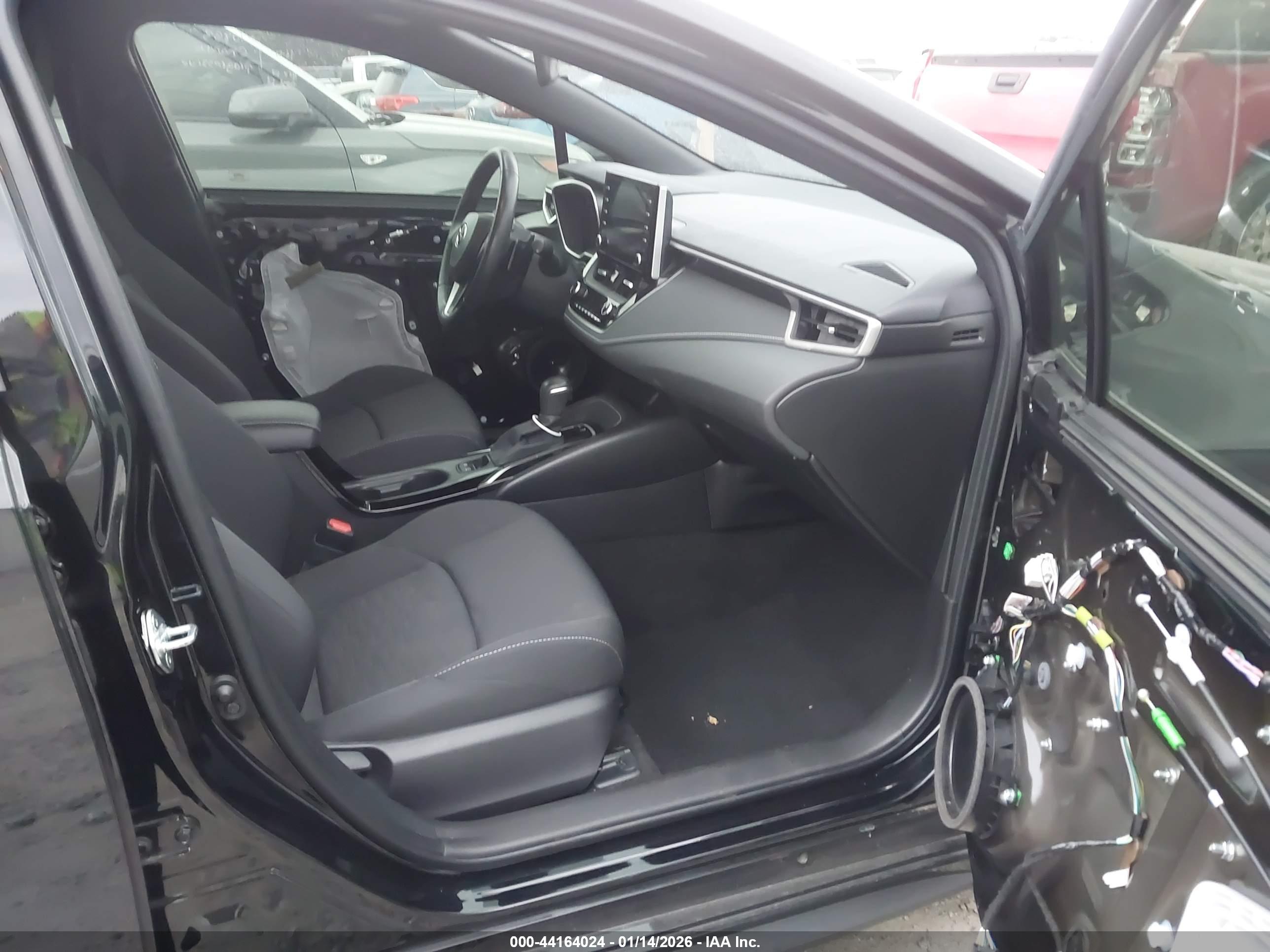 TOYOTA COROLLA image 5