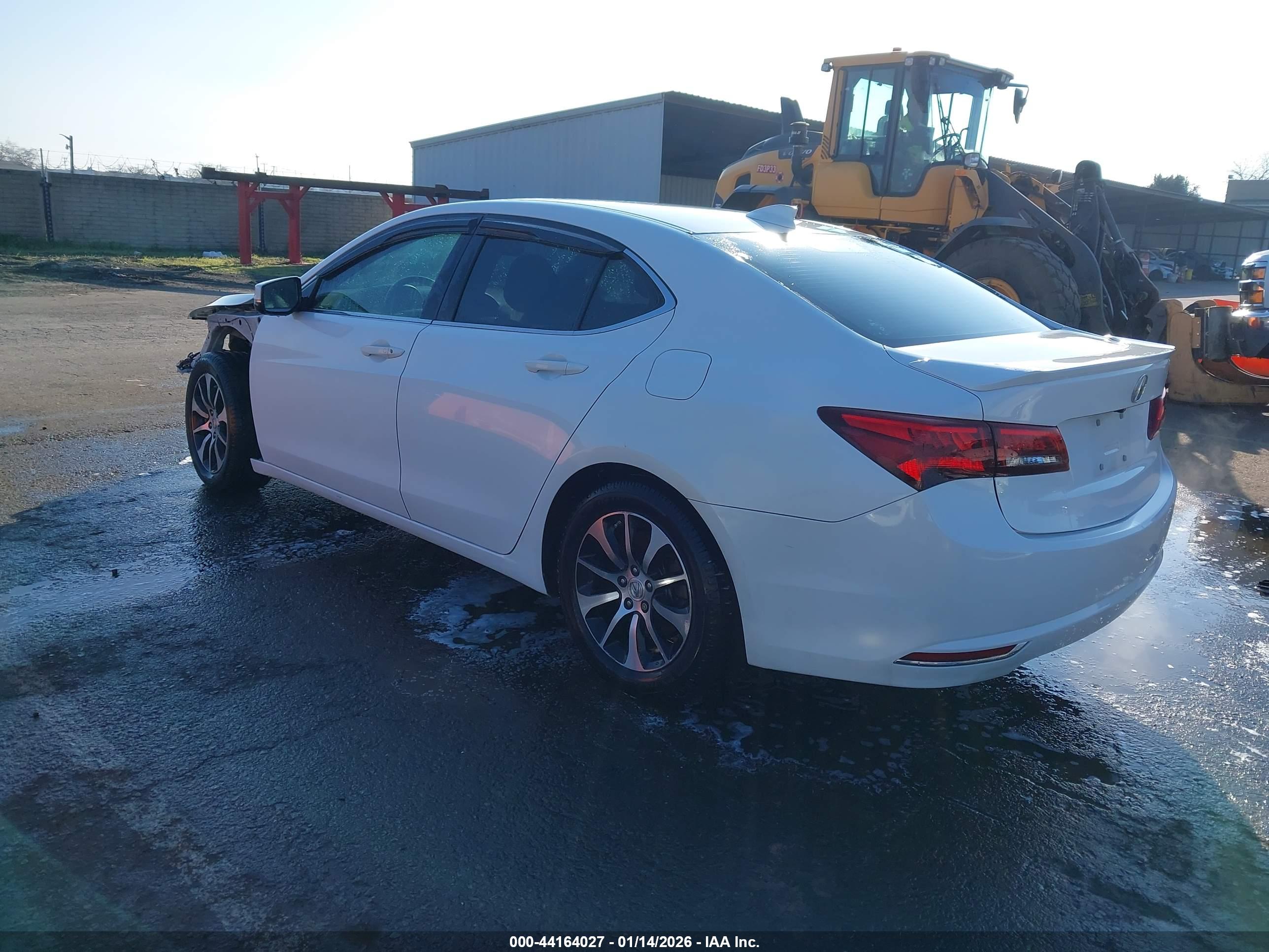 ACURA TLX image 3