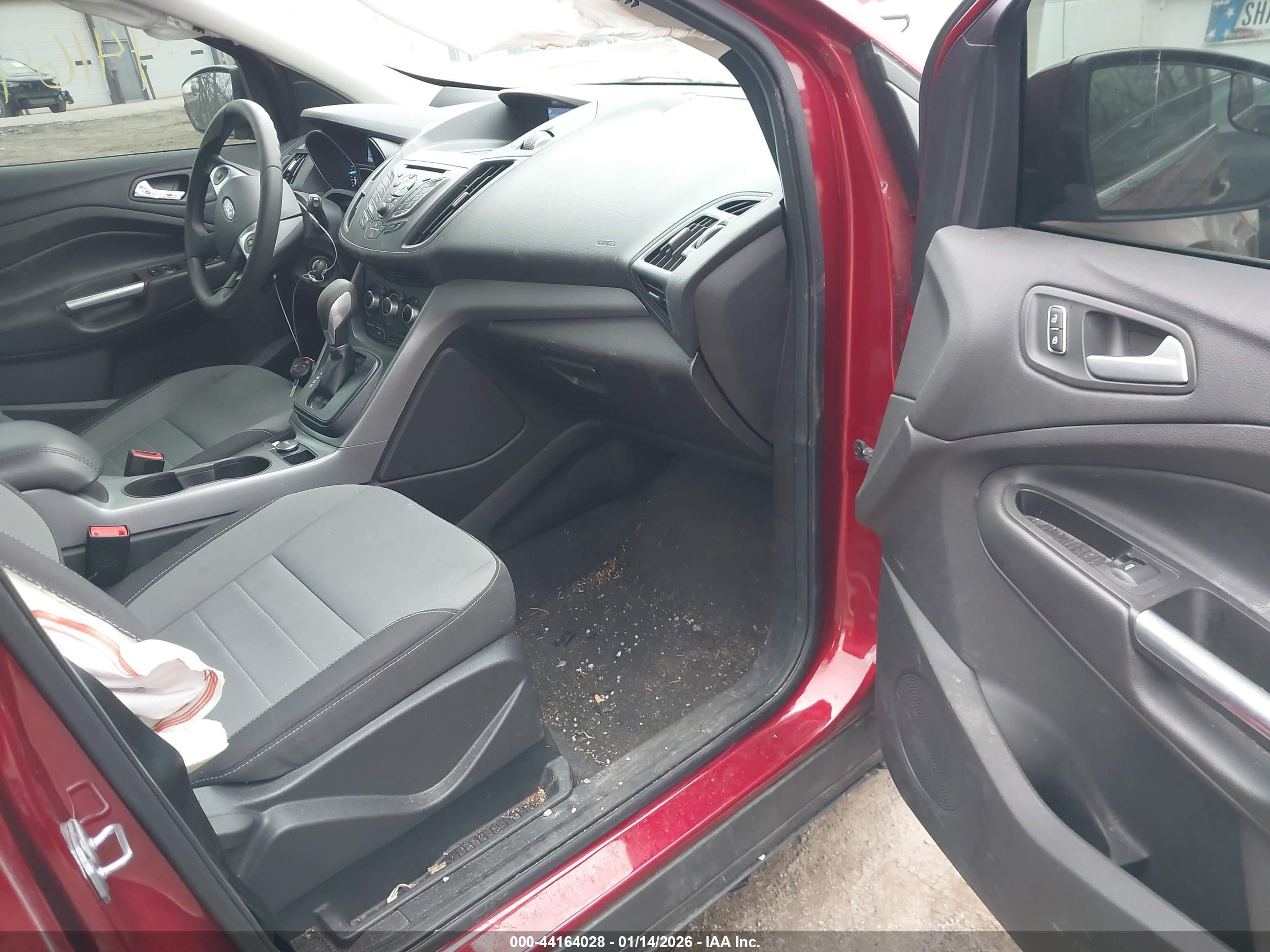 FORD ESCAPE image 5