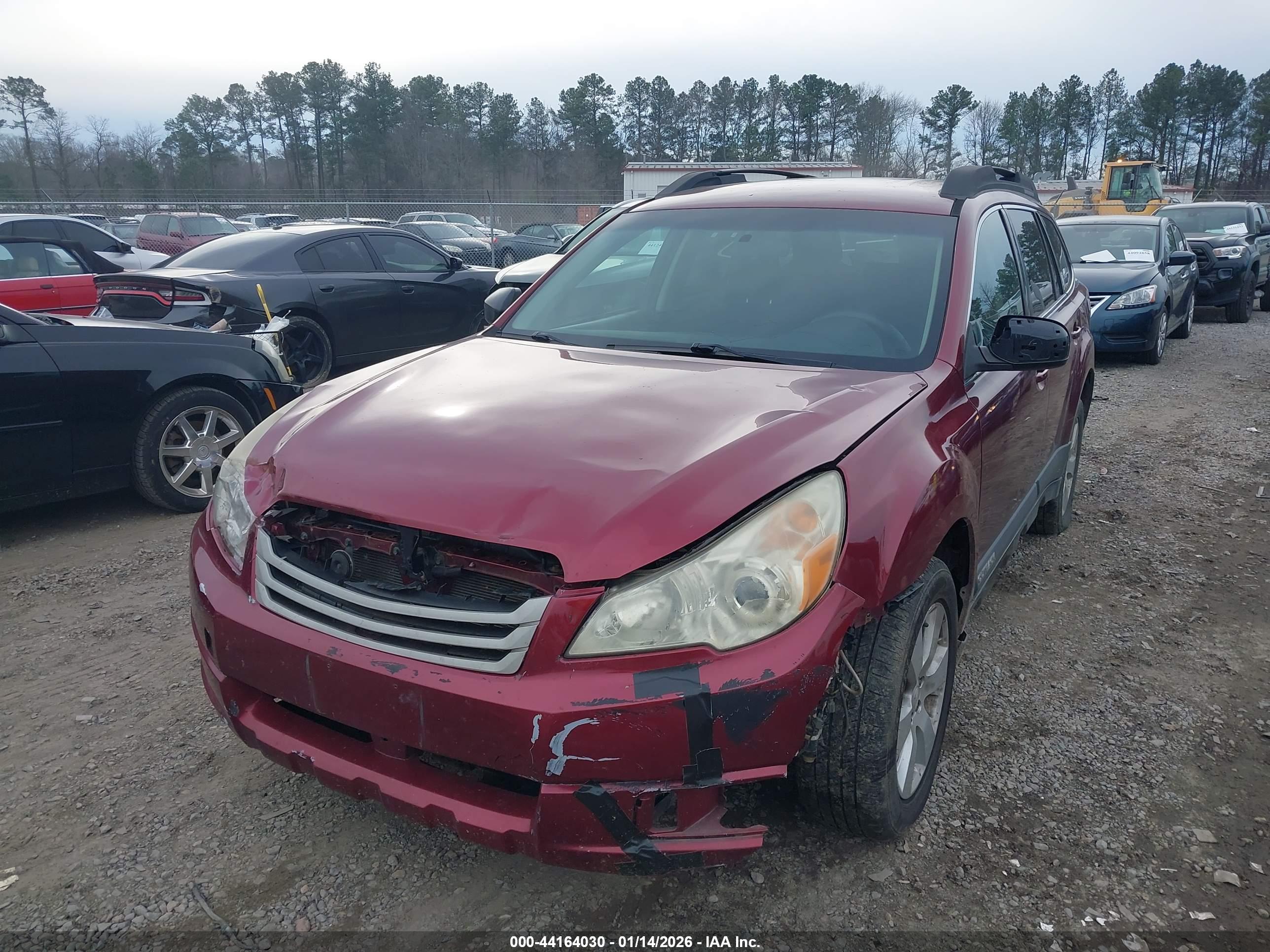 SUBARU OUTBACK image 6
