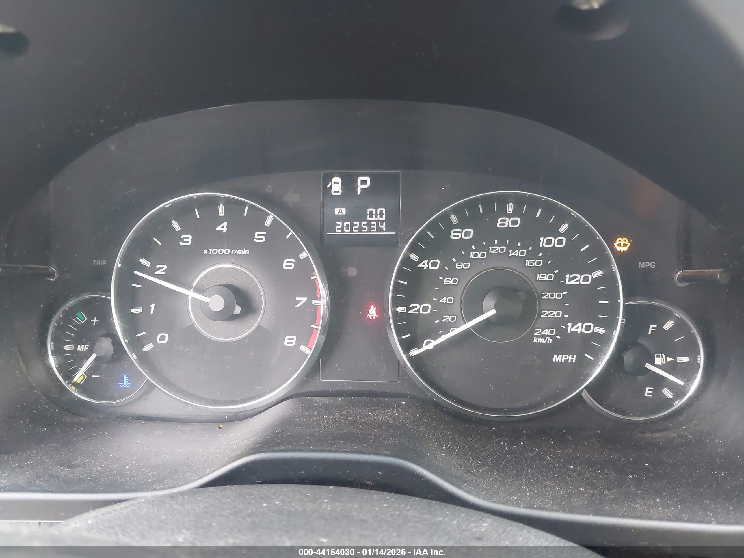 SUBARU OUTBACK image 7