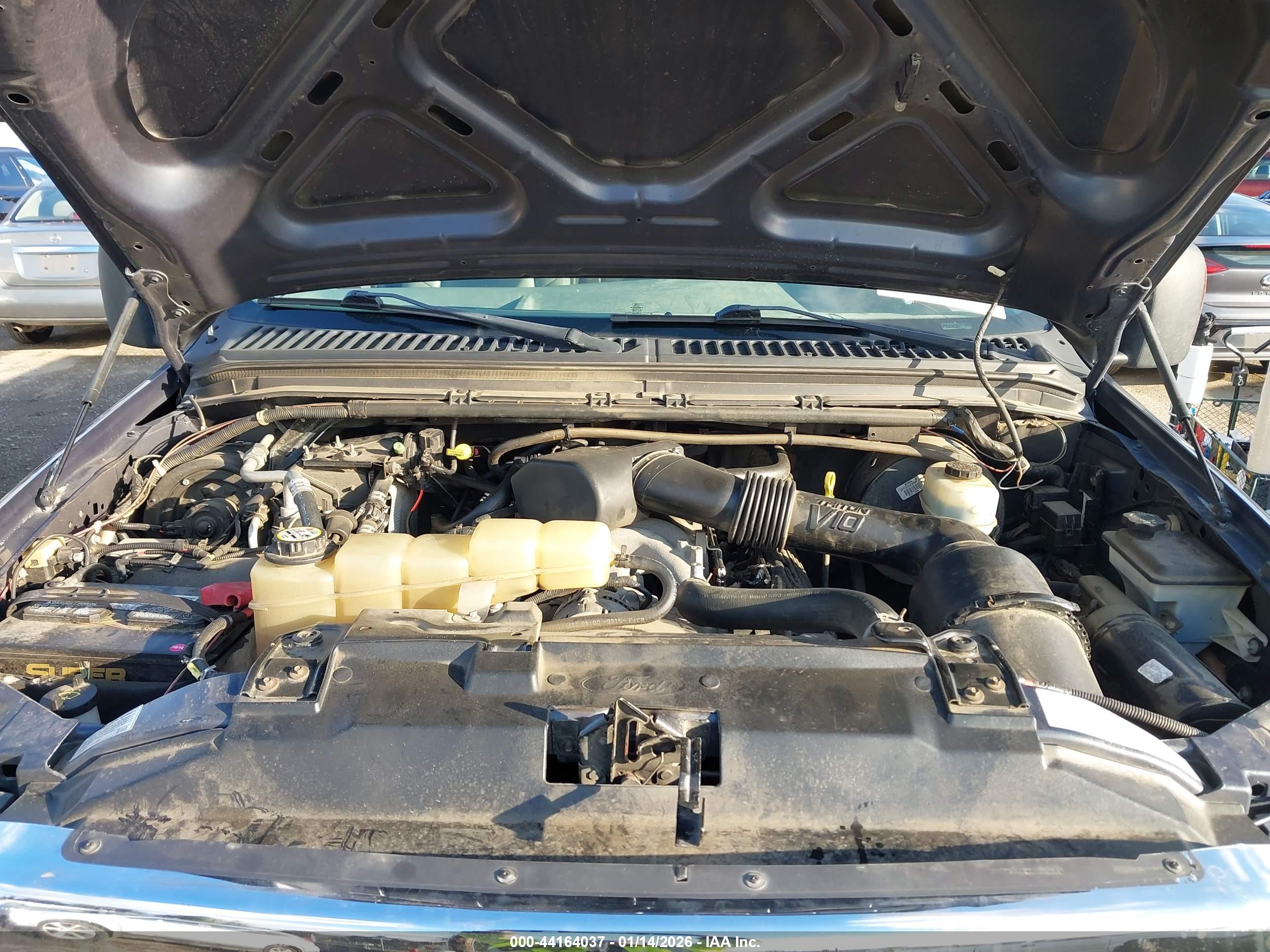 FORD F-250 image 10