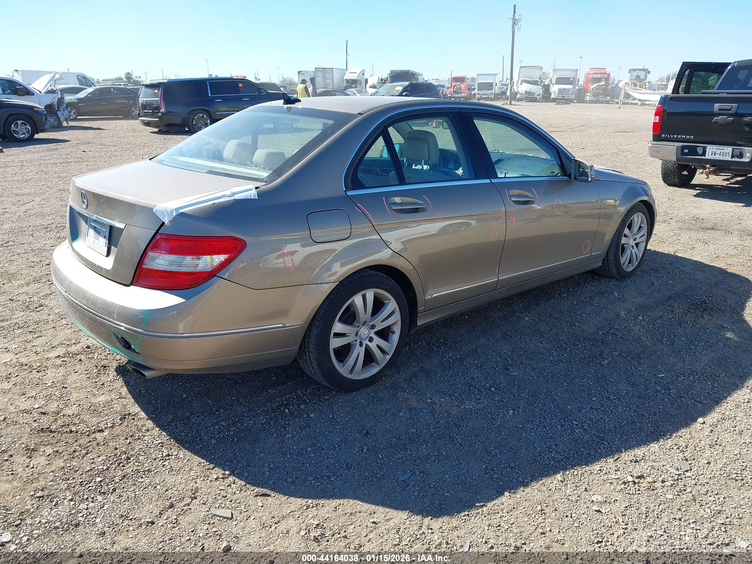 MERCEDES-BENZ C image 4