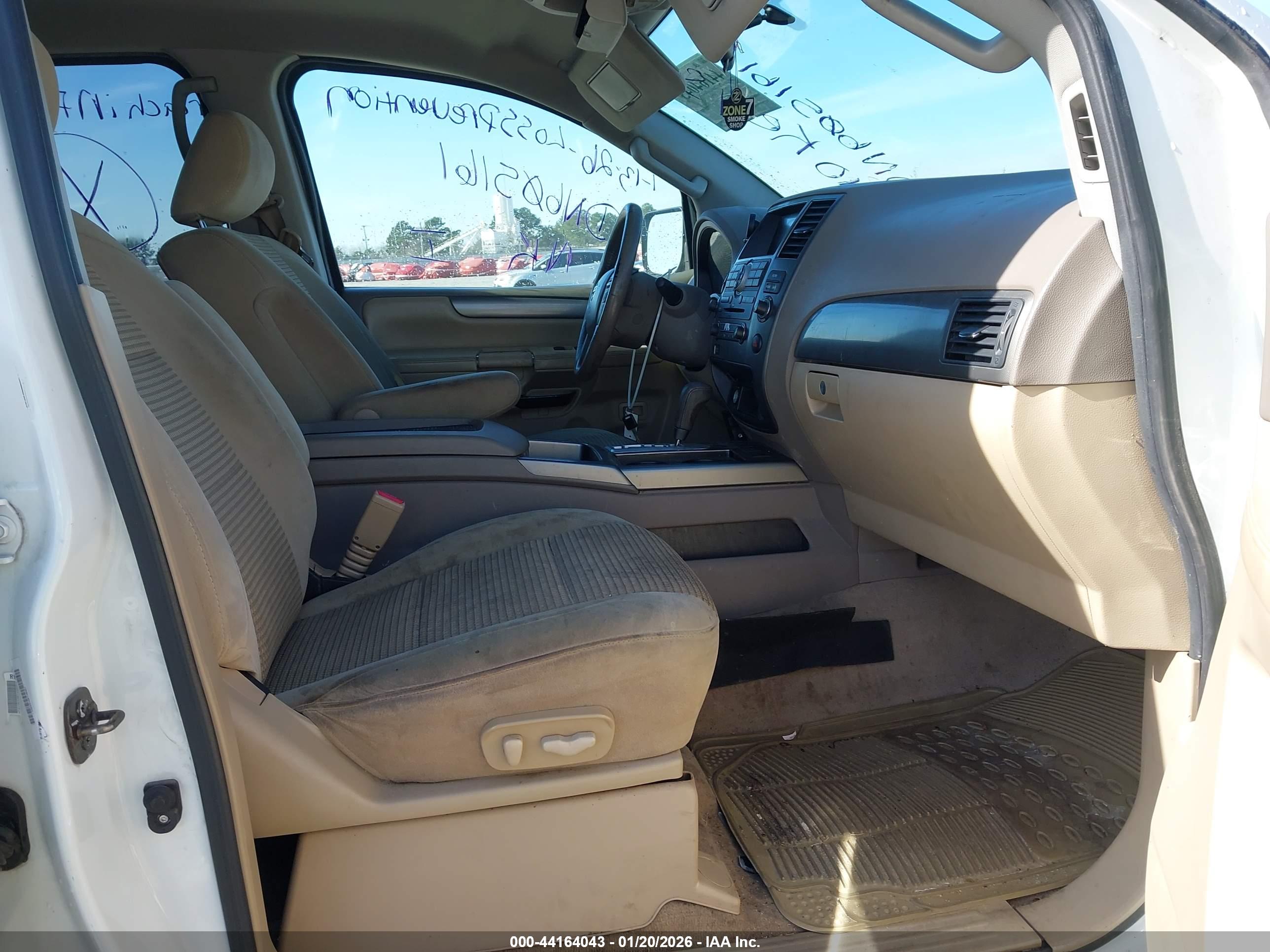 NISSAN ARMADA image 5
