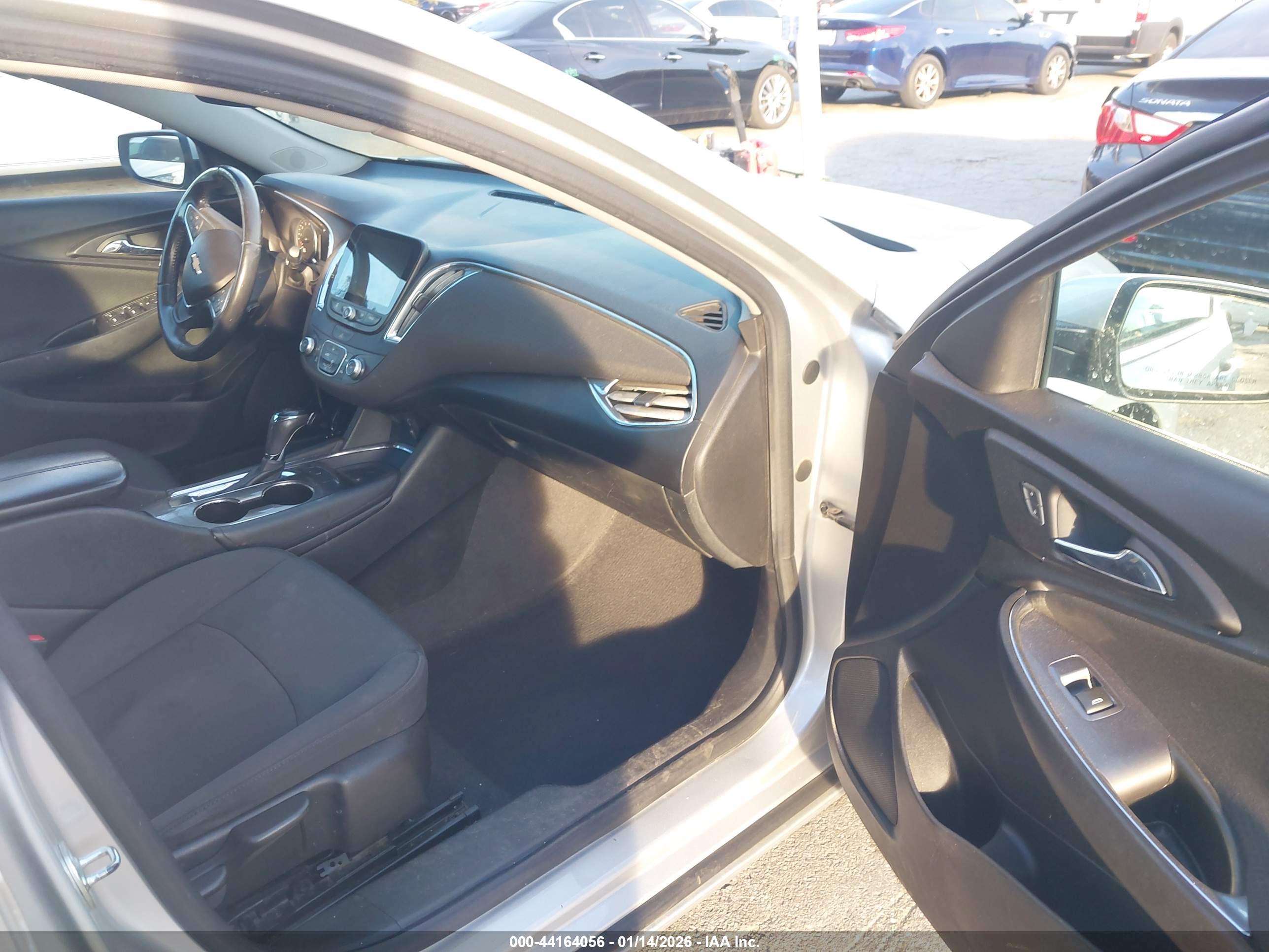 CHEVROLET MALIBU image 5